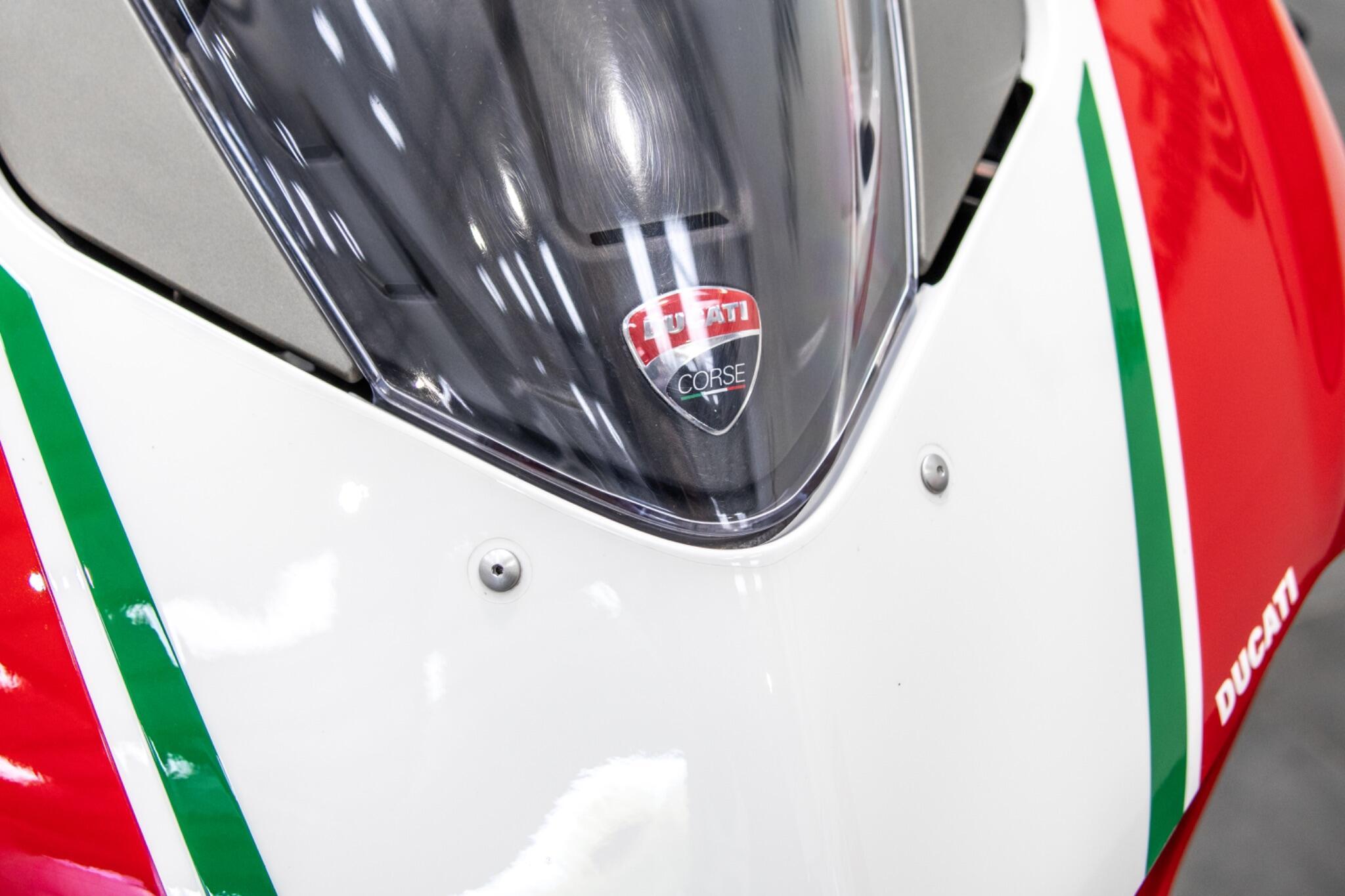 Ducati PANIGALE V4 - Image 18