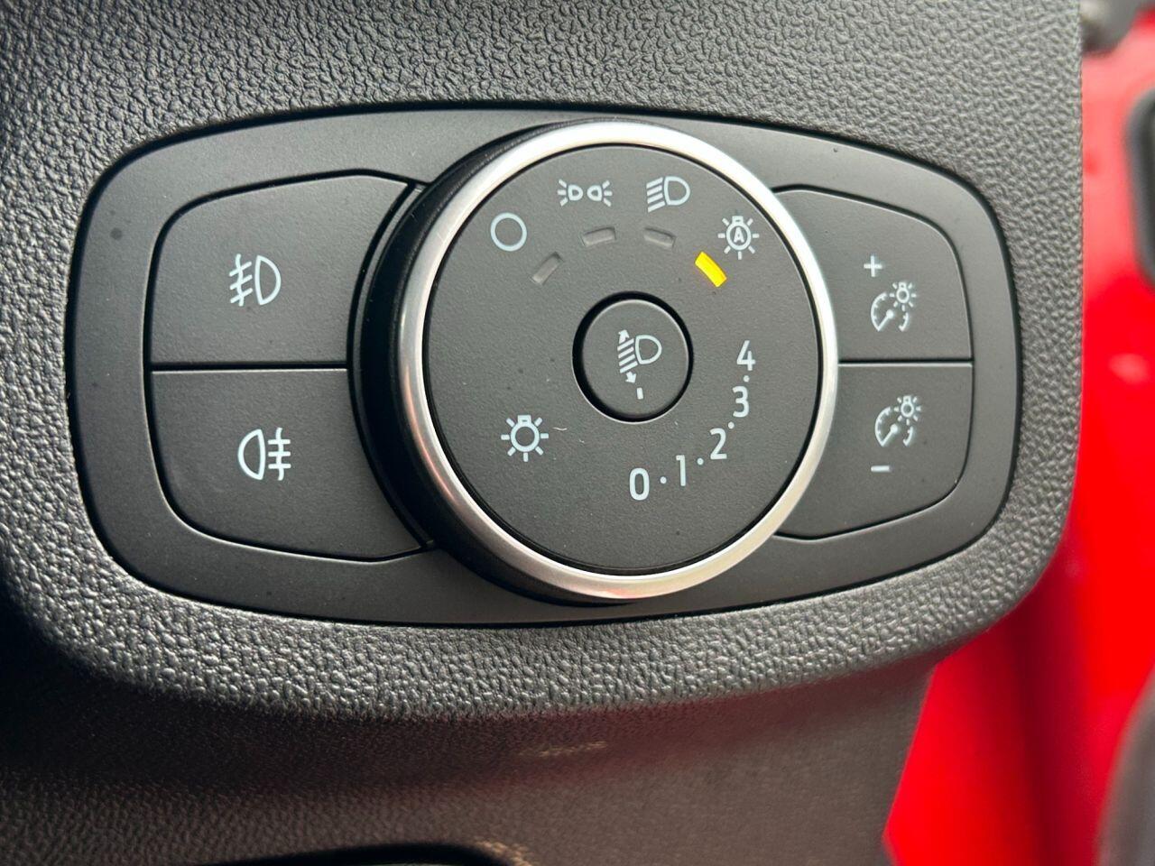 Ford Fiesta - Image 15