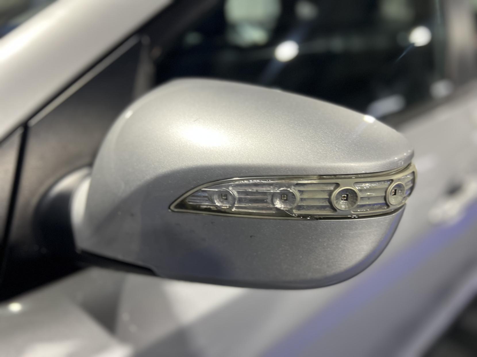 Hyundai ix35 - Image 11