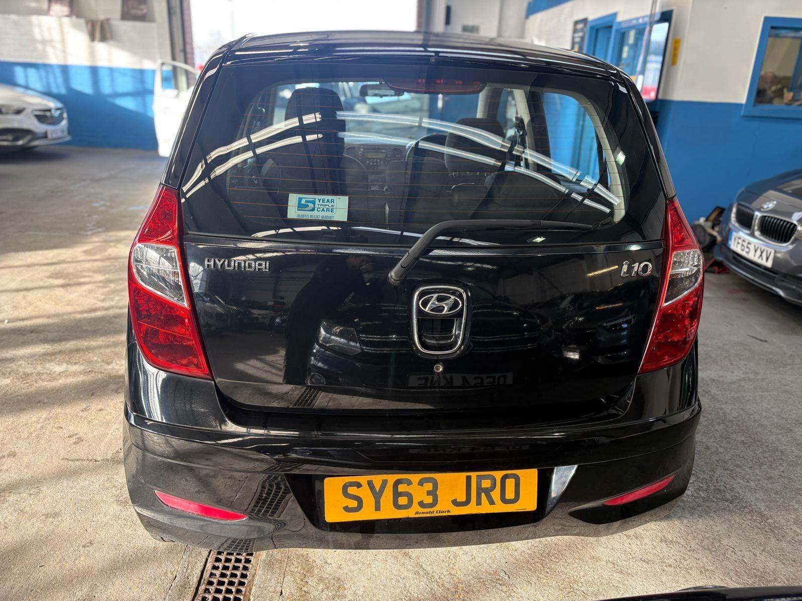 Hyundai i10 - Image 9