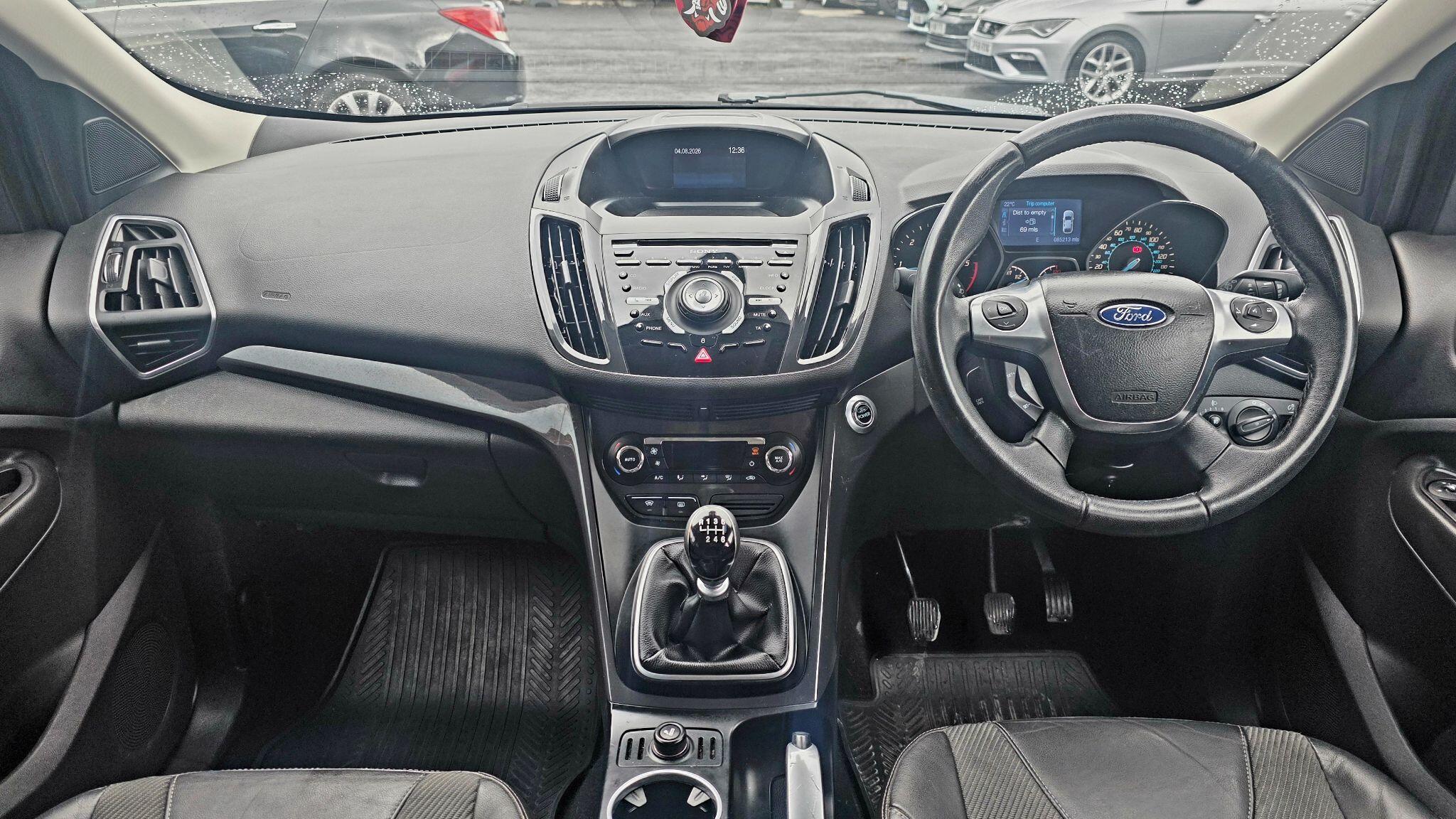 Ford Kuga - Image 20