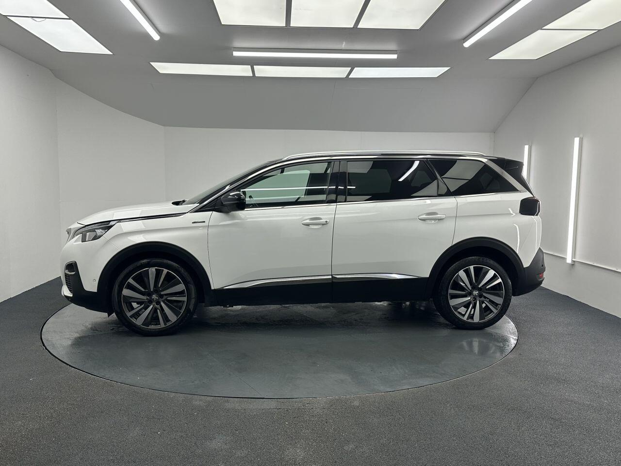 Peugeot 5008 - Image 11