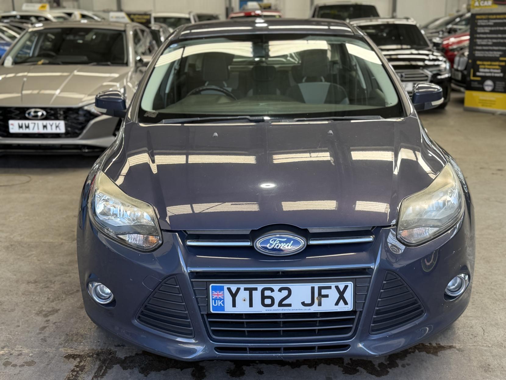 Ford Focus - Image 2