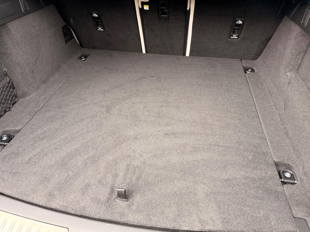 Land Rover Range Rover Velar - Image 69
