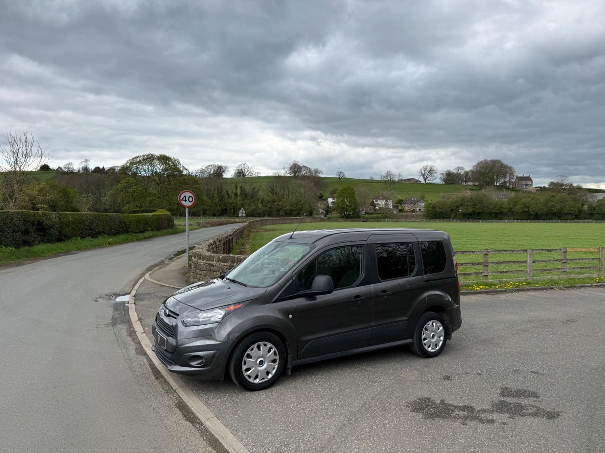 Ford Tourneo Connect - Image 16