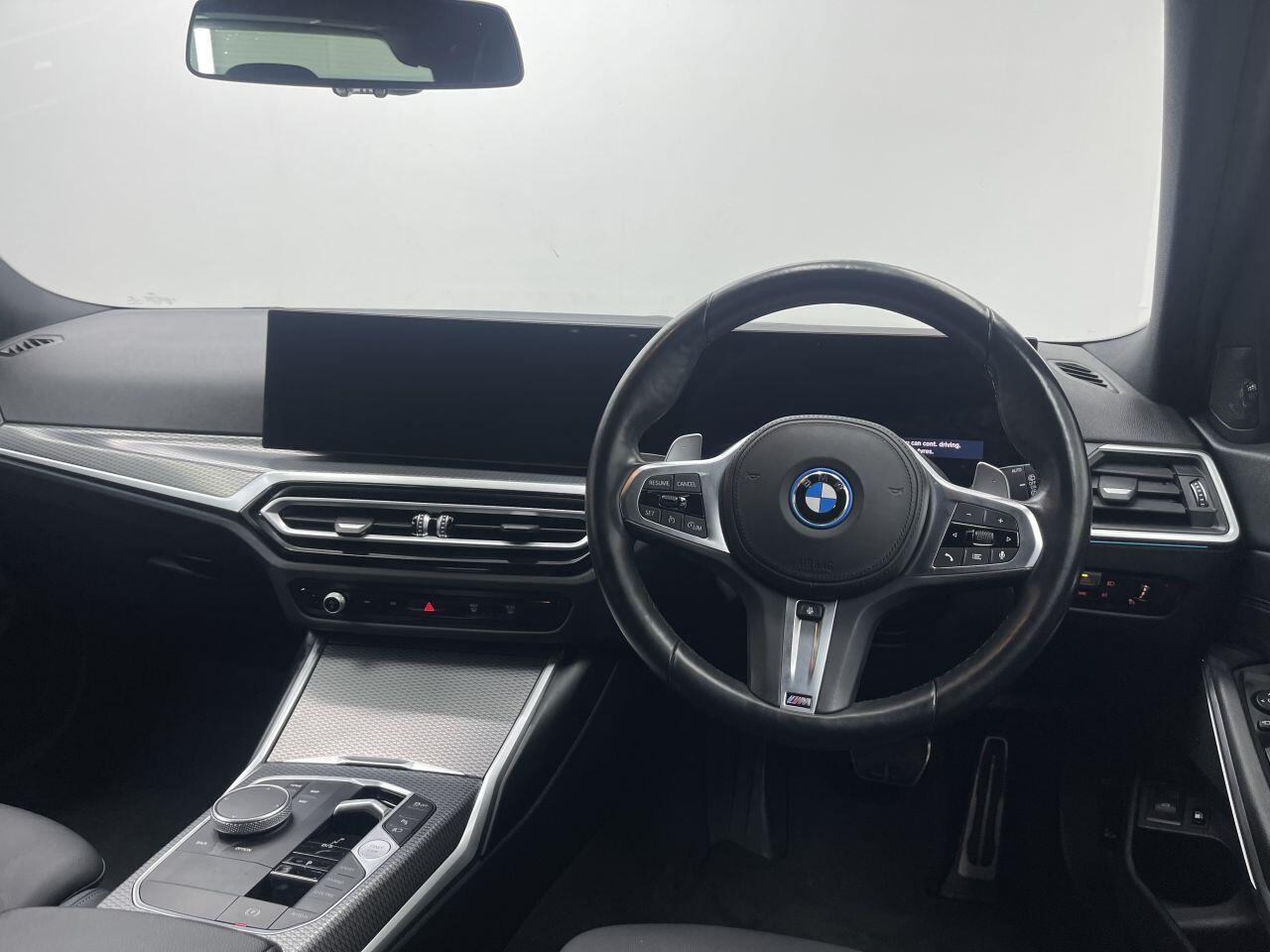 BMW 3 Series - Image 21