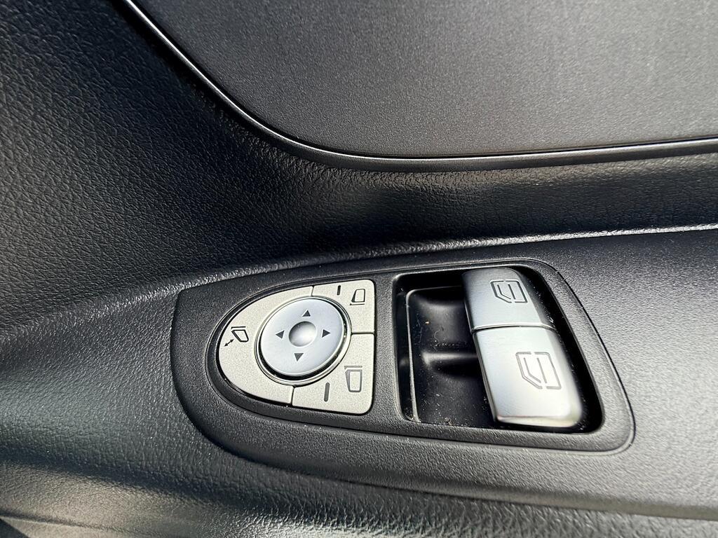 Mercedes eVITO - Image 20