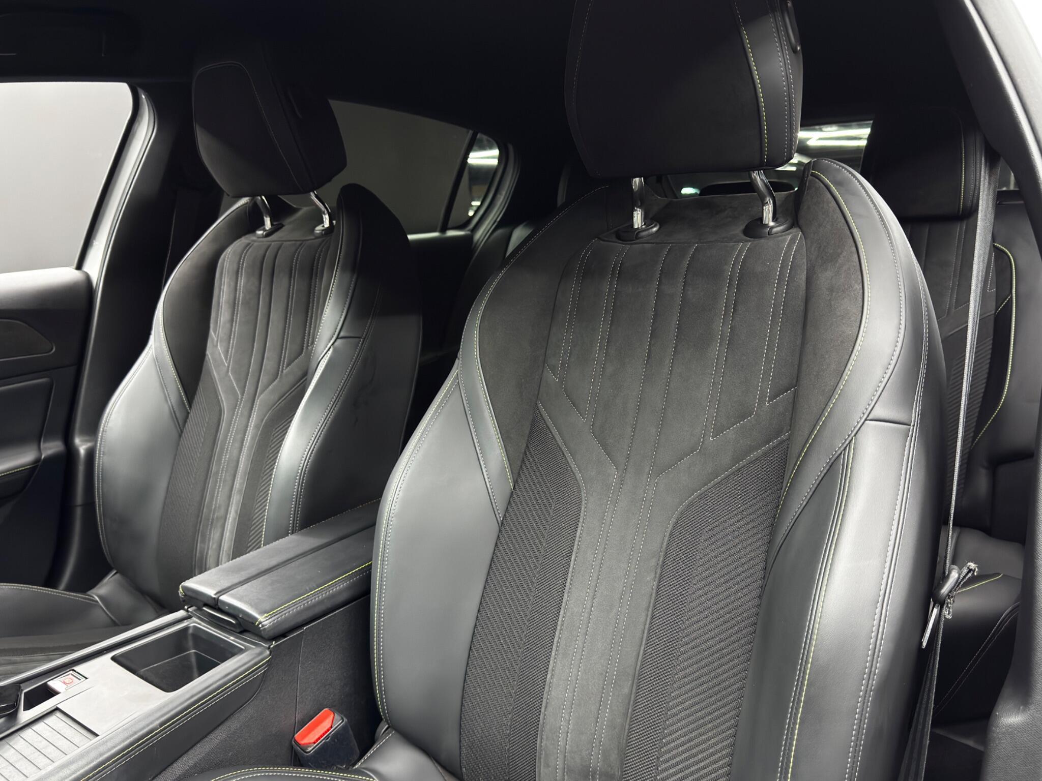 Peugeot 308 - Image 14