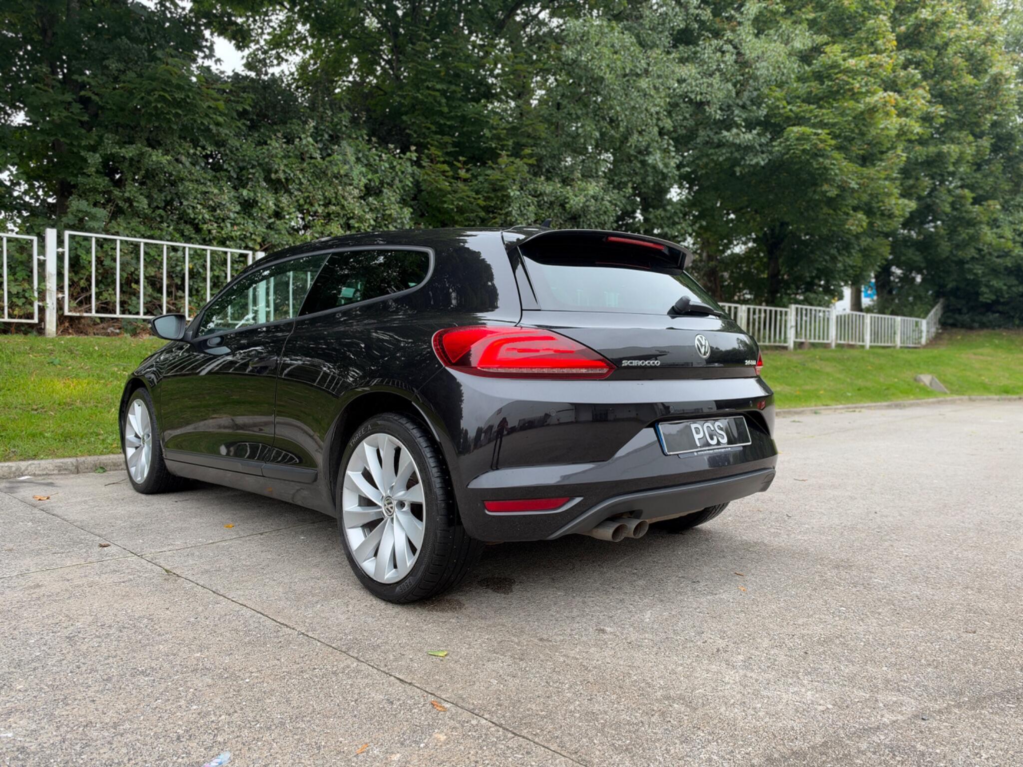 Volkswagen Scirocco - Image 13