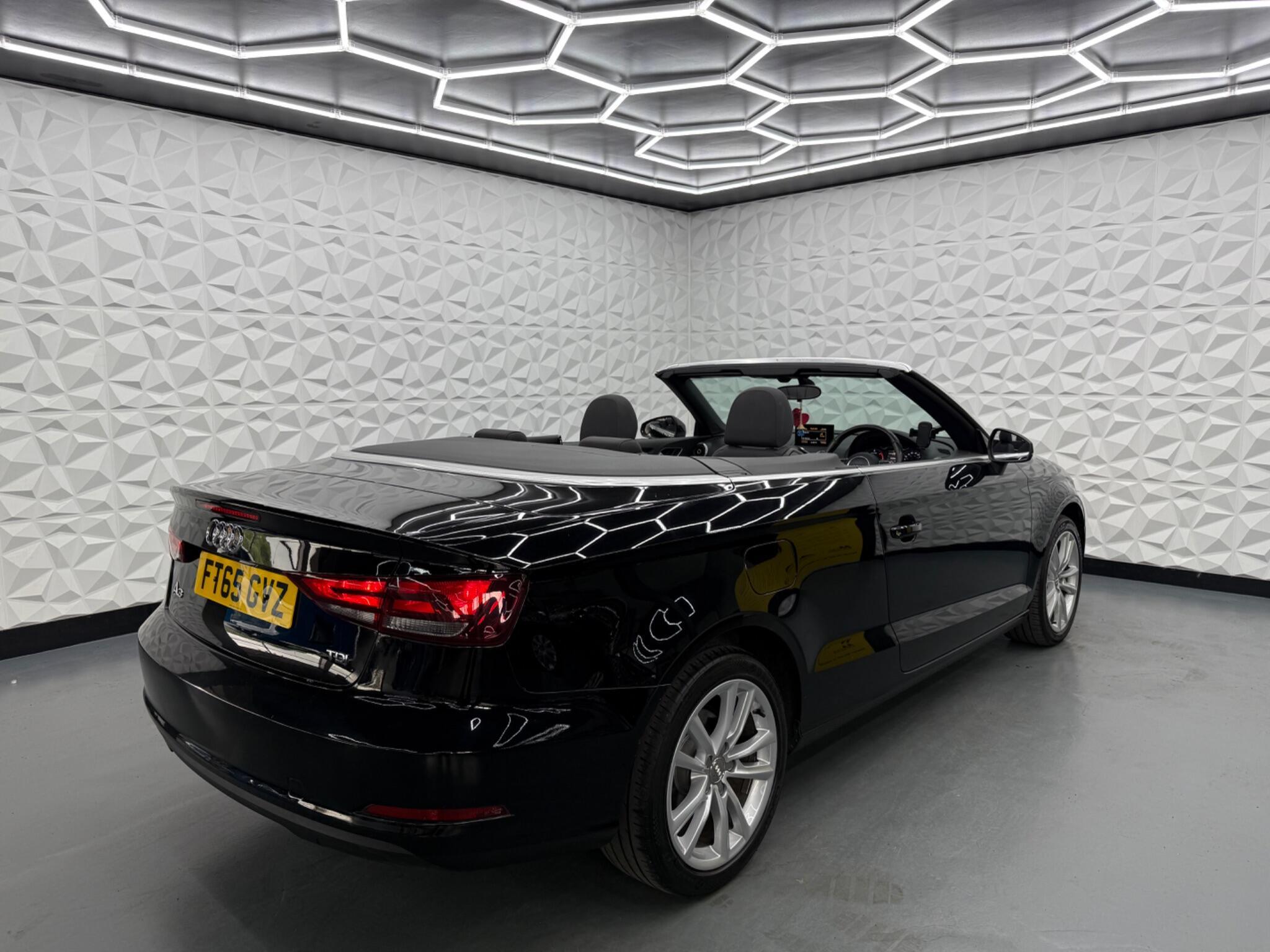 Audi A3 CABRIOLET - Image 10