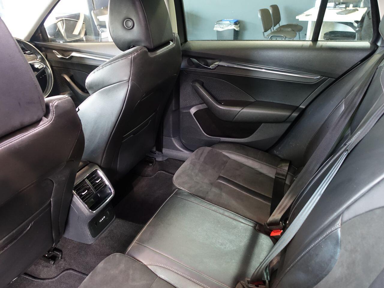 Skoda Octavia - Image 16