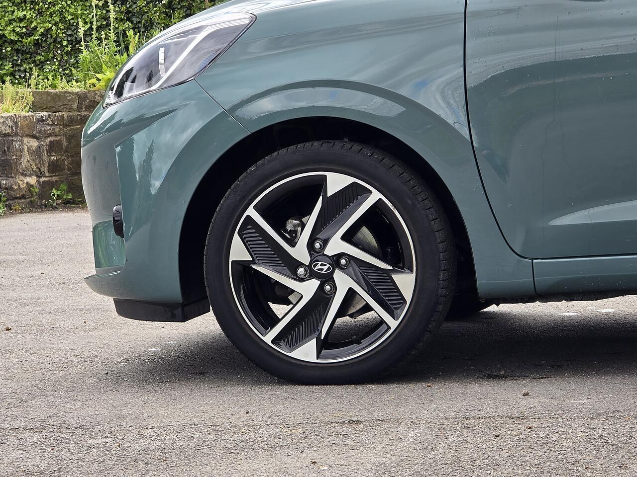 Hyundai i10 - Image 27
