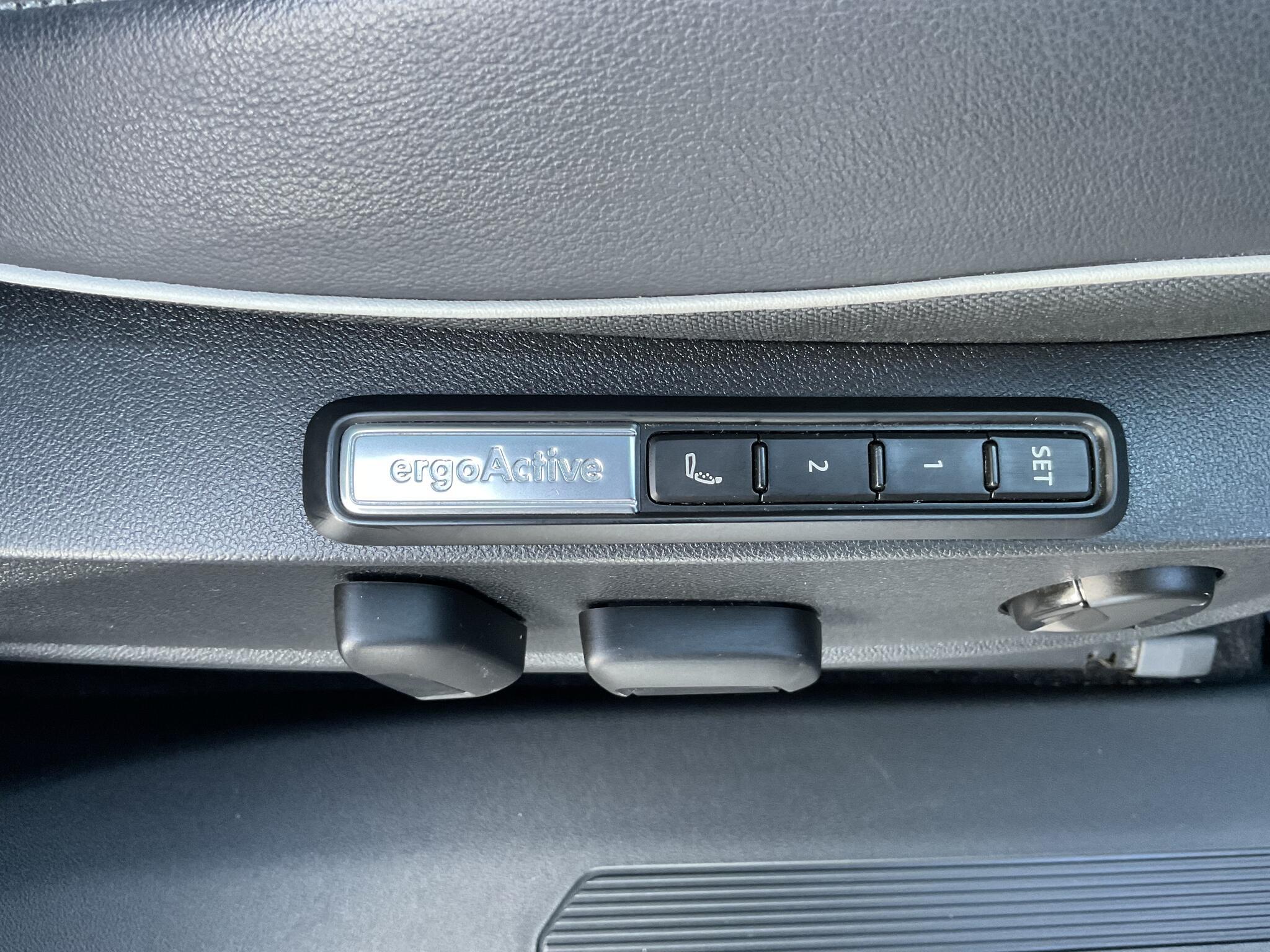 Volkswagen Id5 - Image 25