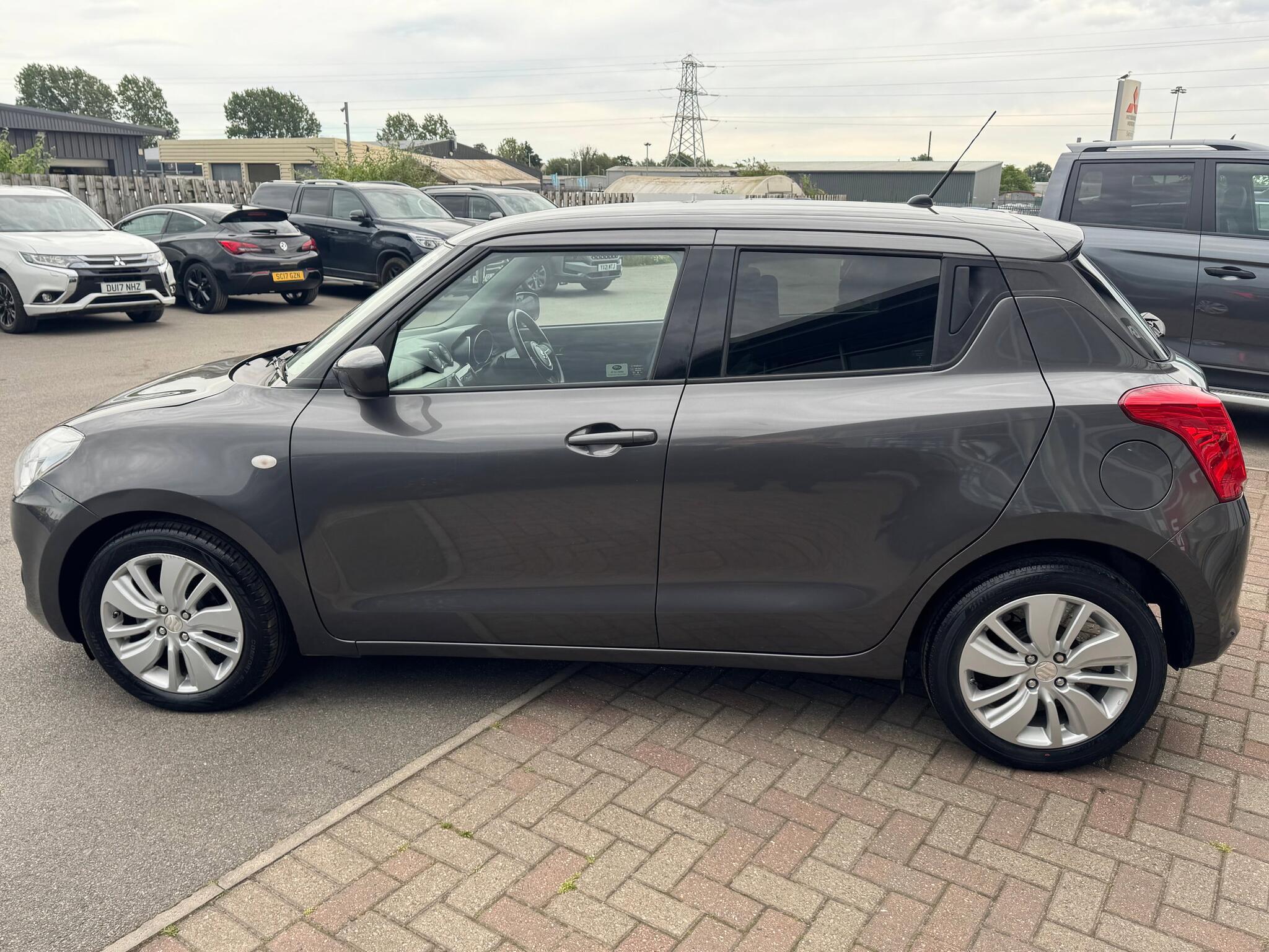 Suzuki Swift - Image 3