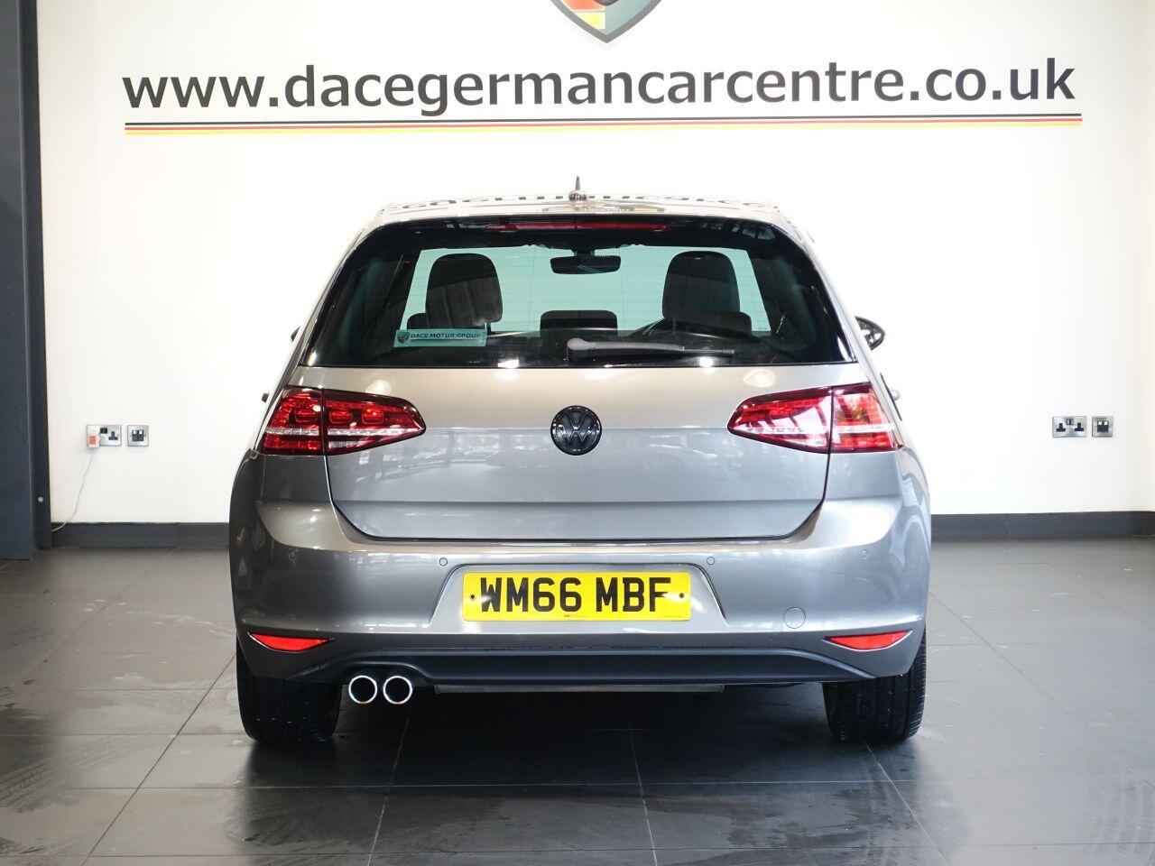 Volkswagen Golf - Image 7