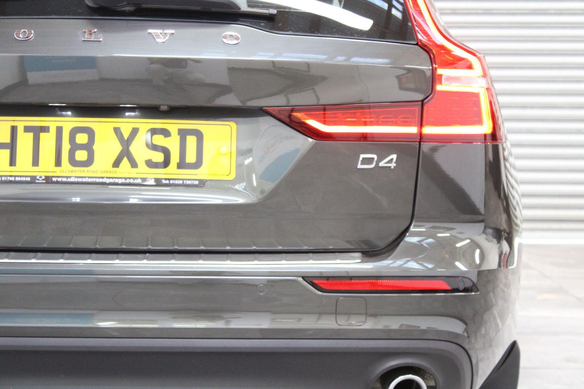 Volvo V60 - Image 15
