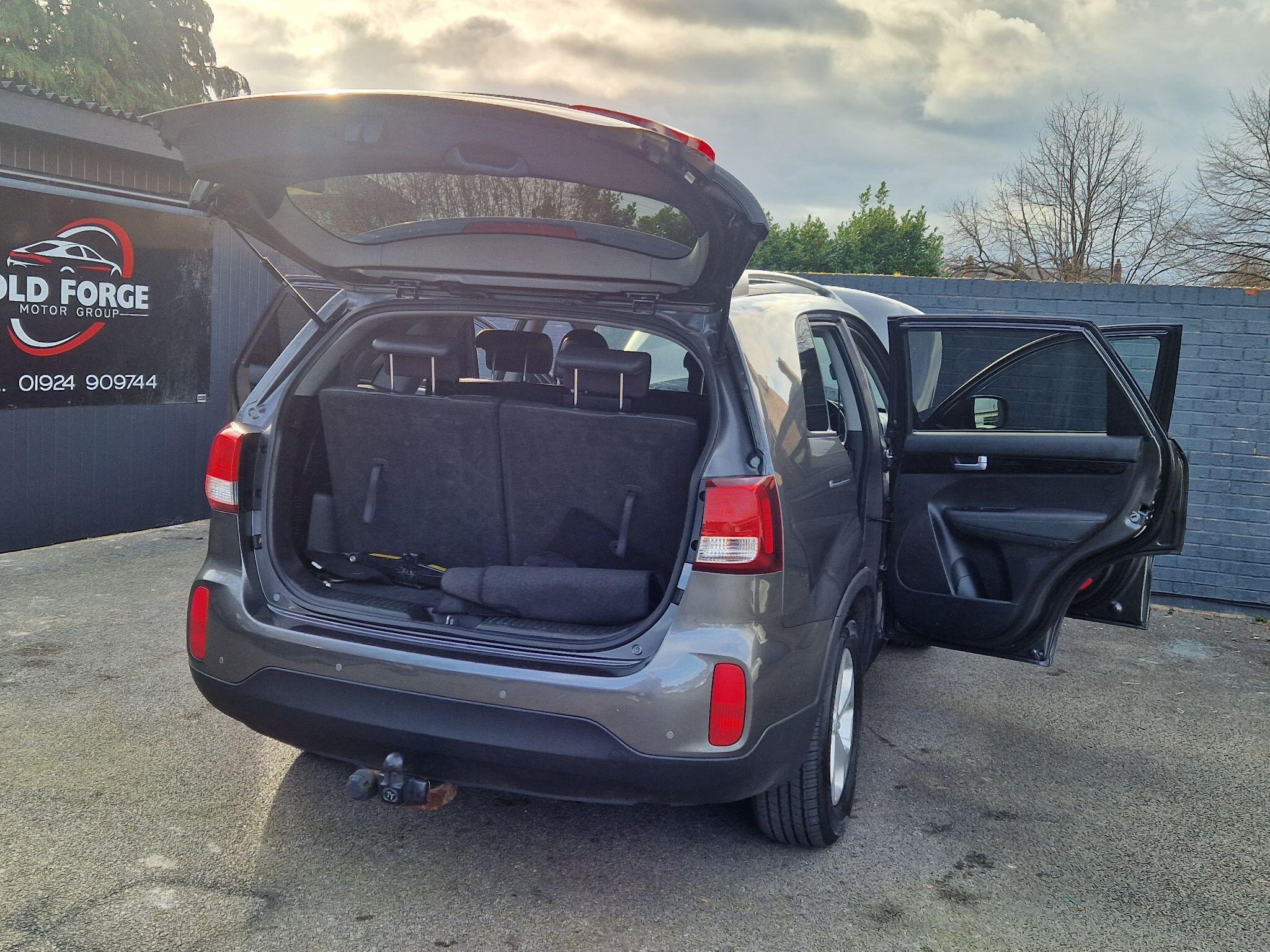 Kia Sorento - Image 21