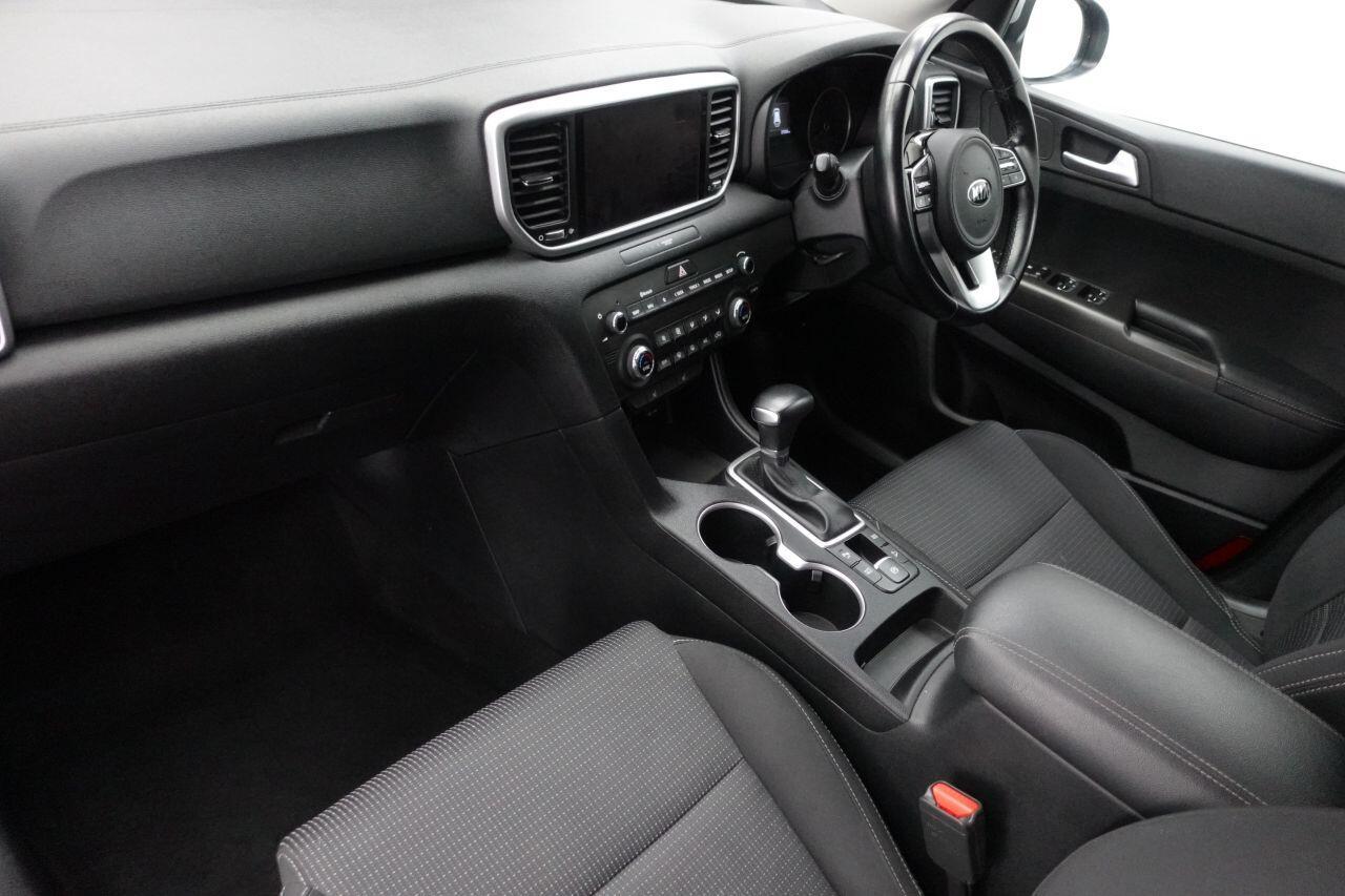 Kia Sportage - Image 18