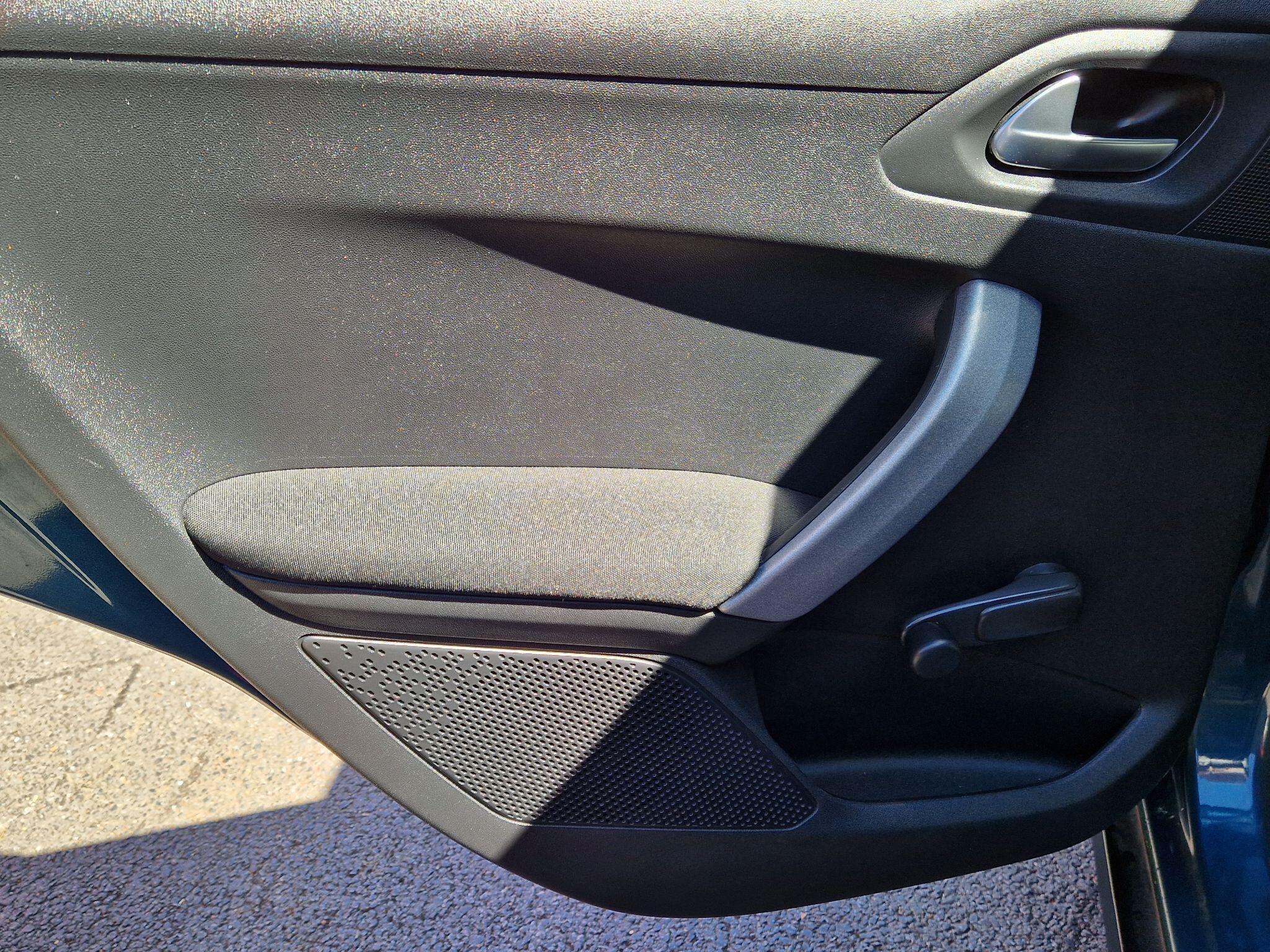 Peugeot 2008 - Image 41