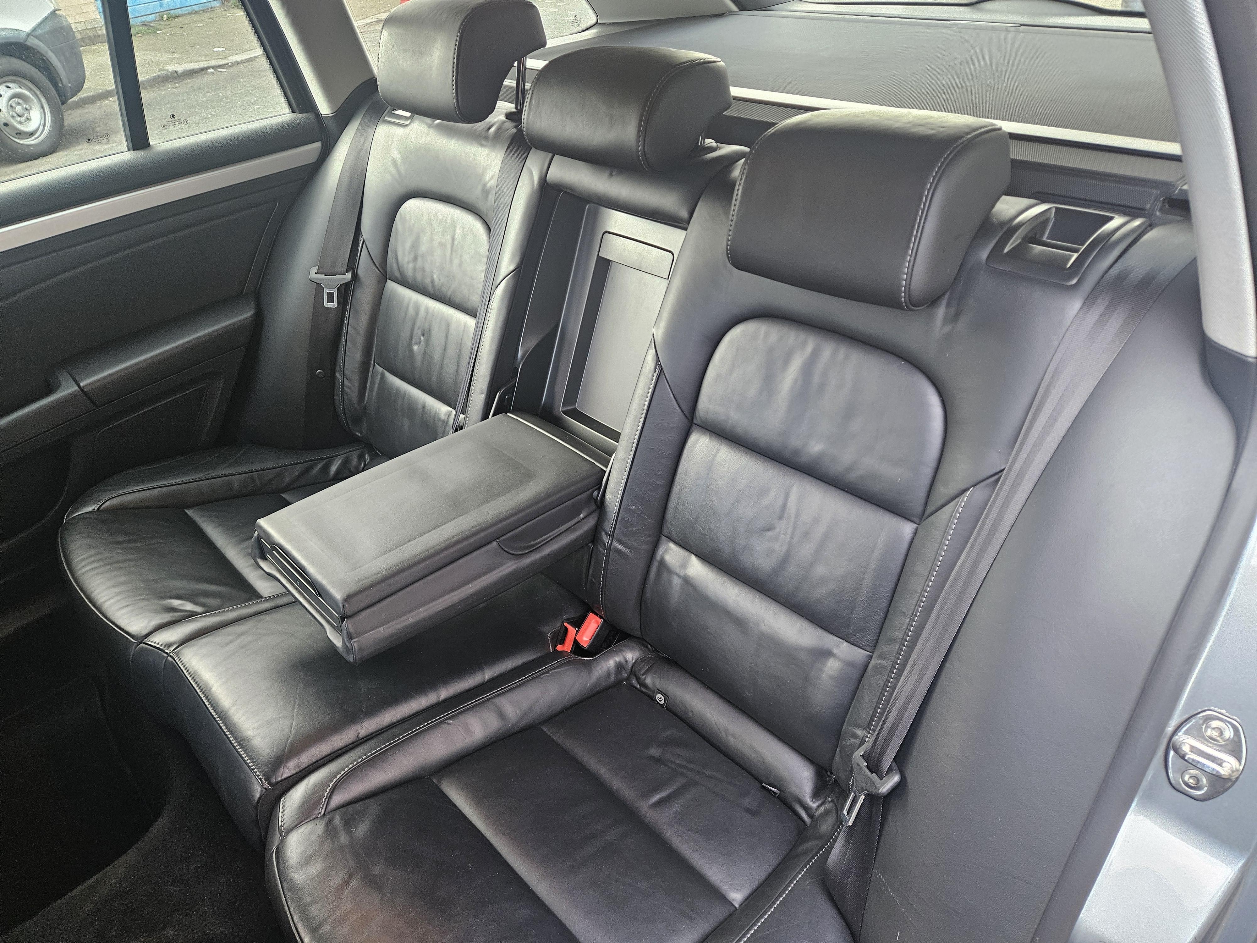 Skoda Superb - Image 34