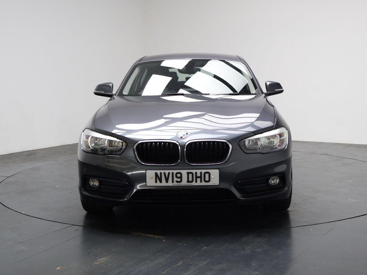 BMW 1 Series - Image 5