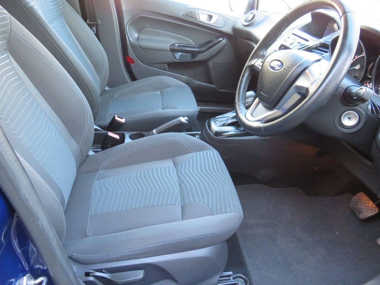 Ford Fiesta - Image 7