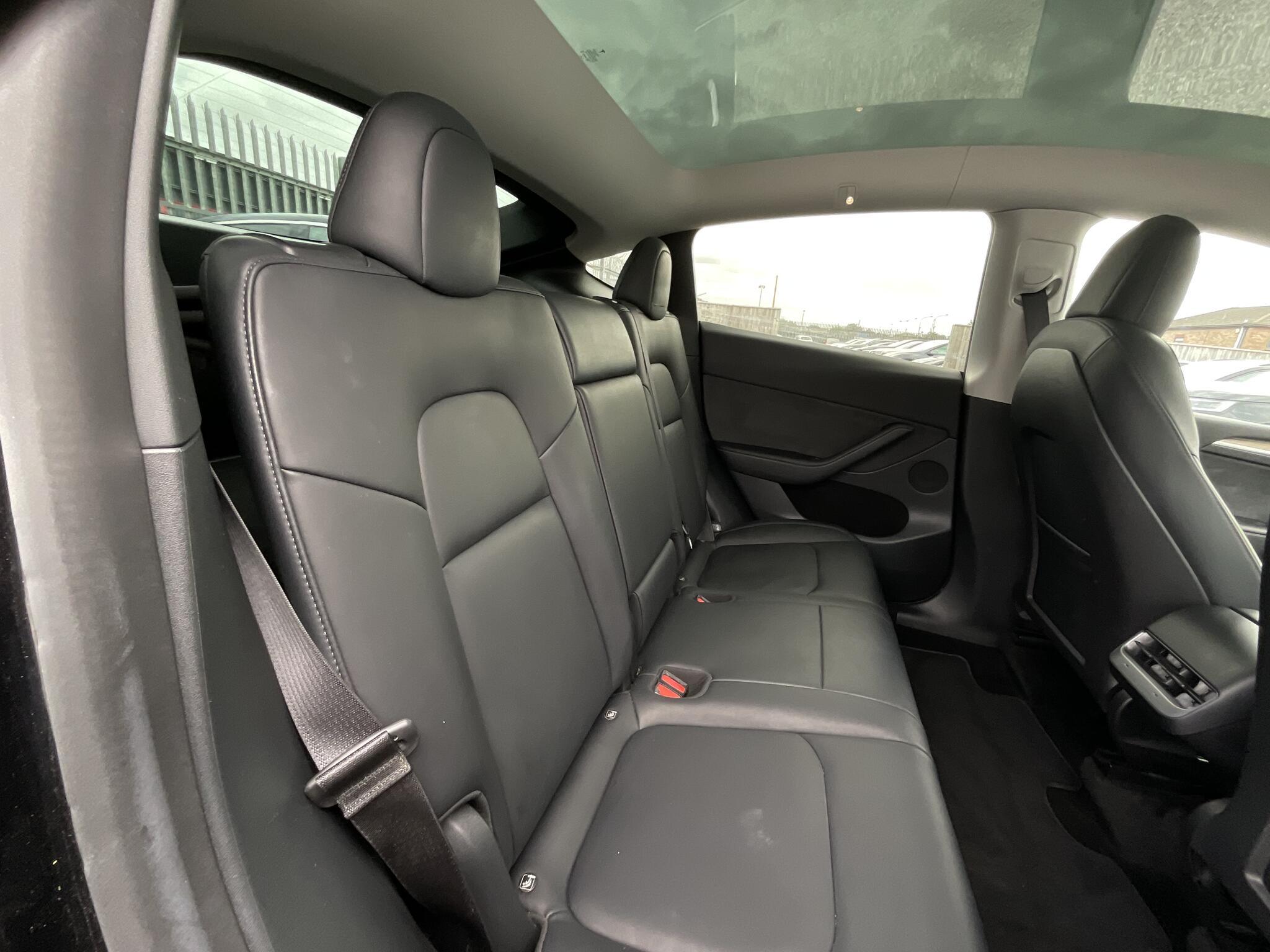 Tesla Model Y - Image 11