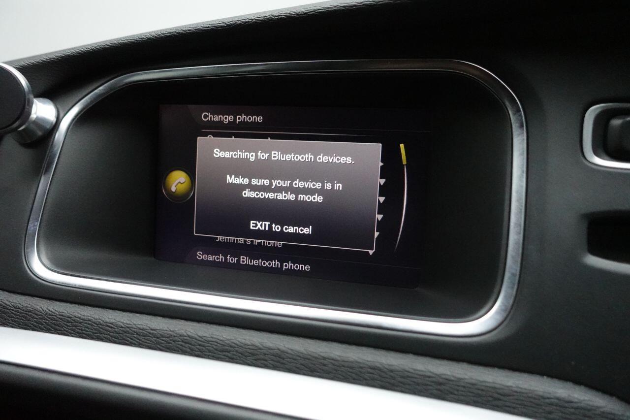 Volvo V40 - Image 20