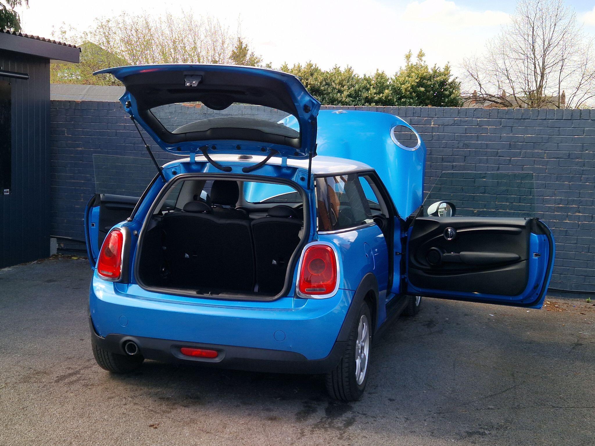 MINI Hatch - Image 21