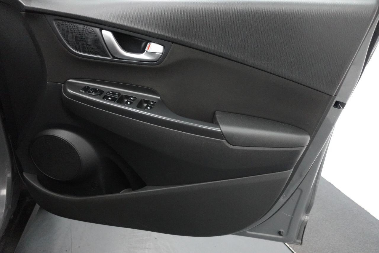 Hyundai Kona - Image 18