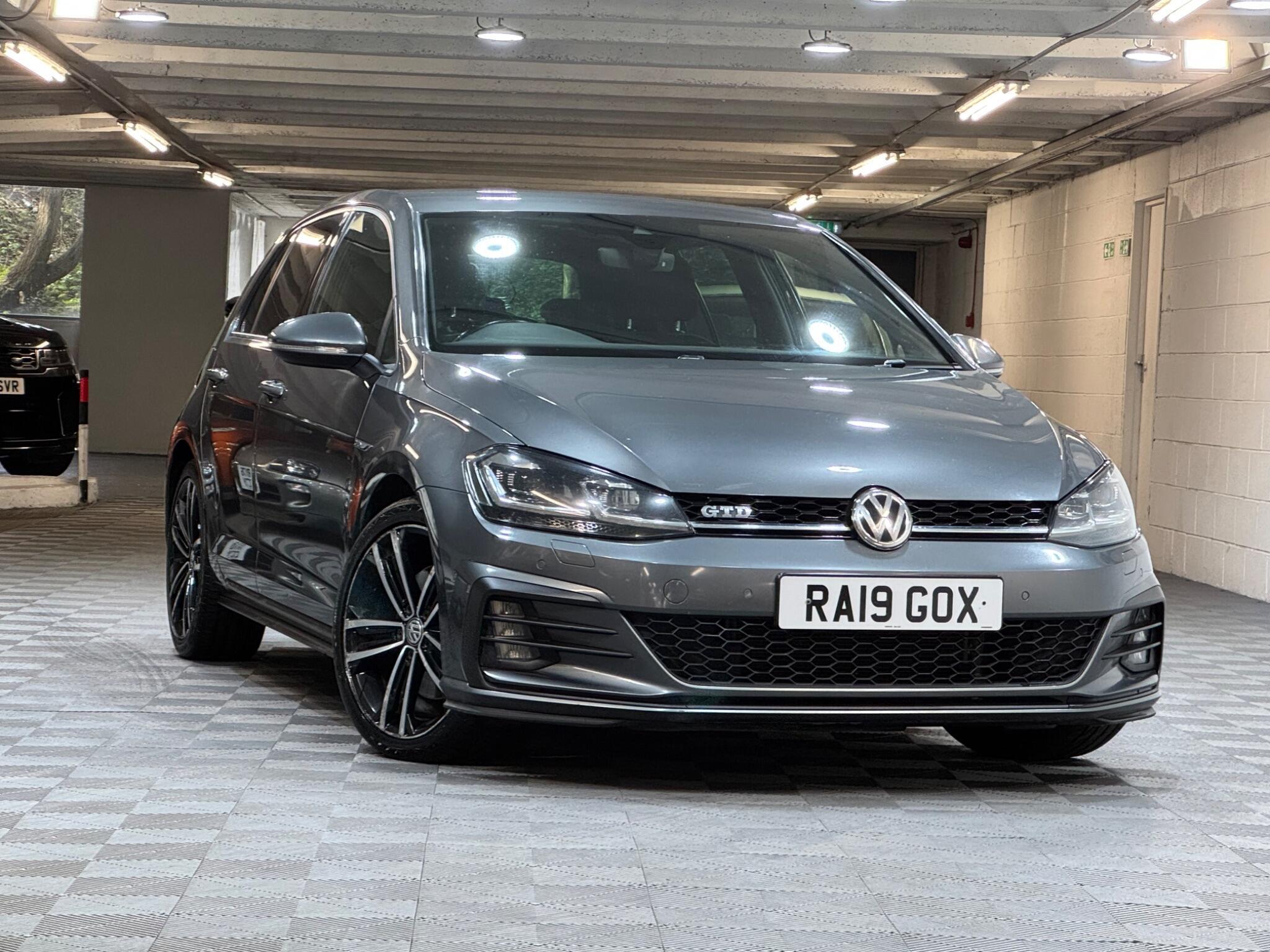 Volkswagen Golf - Image 7