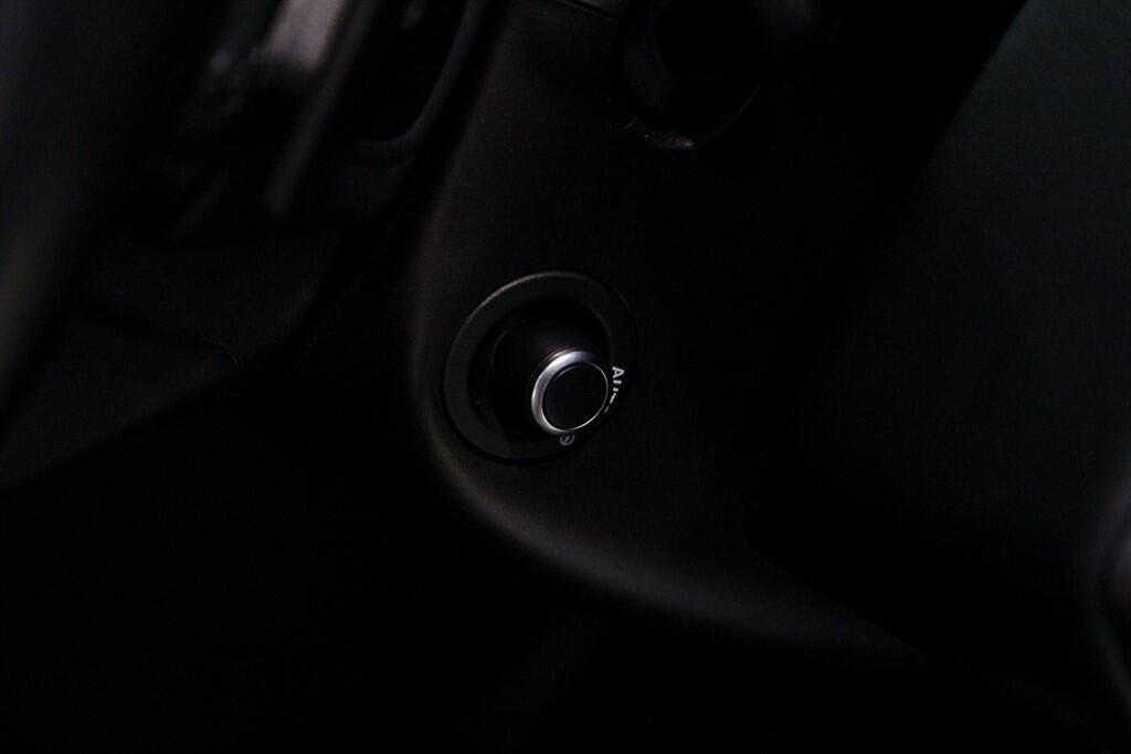 Land Rover RANGE ROVER SPORT - Image 31