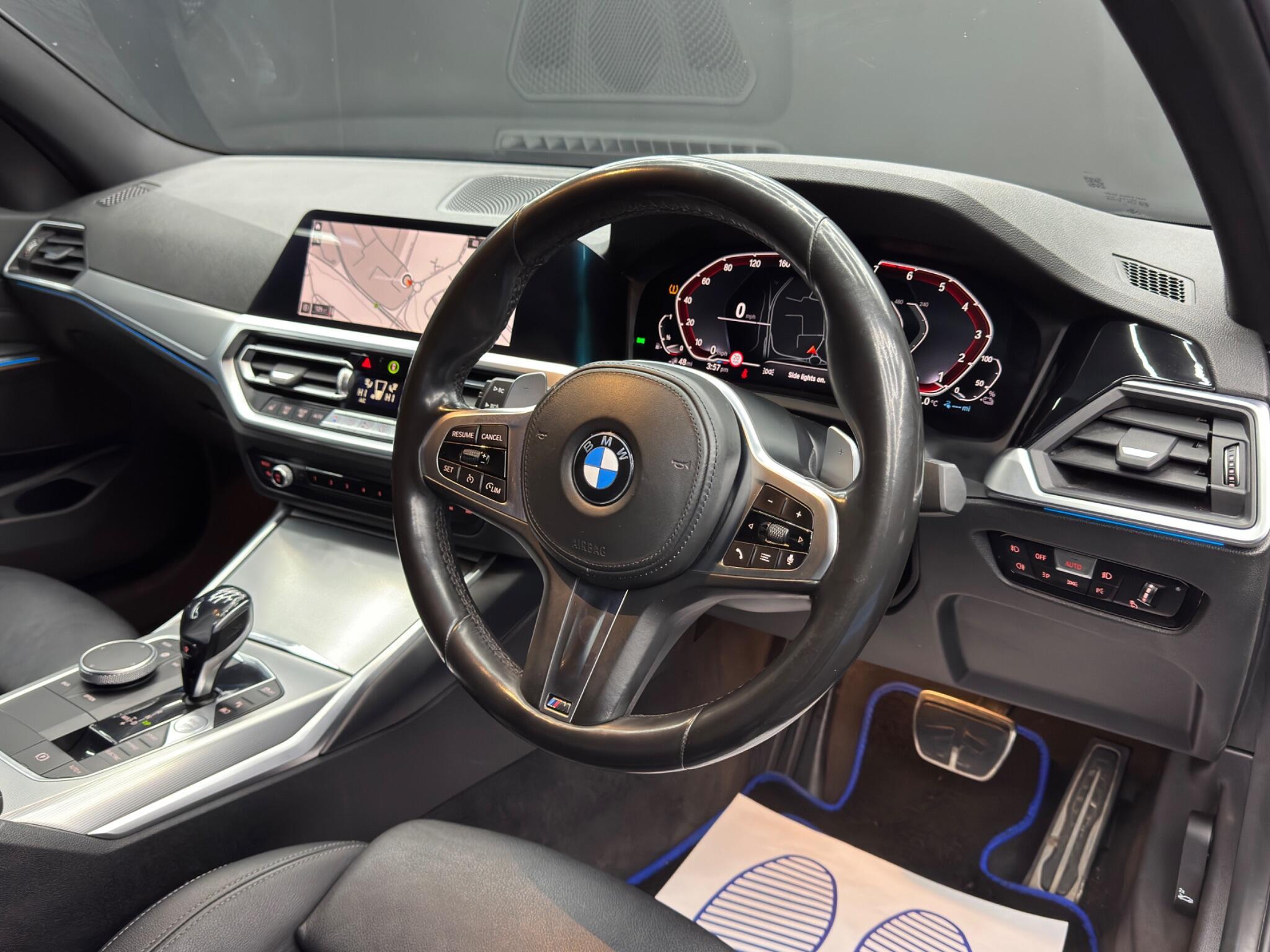 BMW 3 Series - Image 9