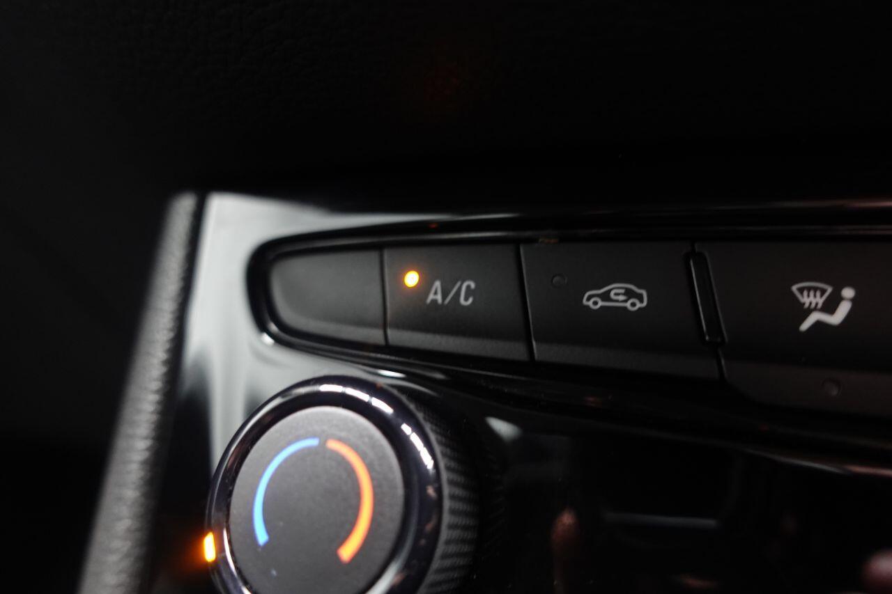 Vauxhall Astra - Image 24