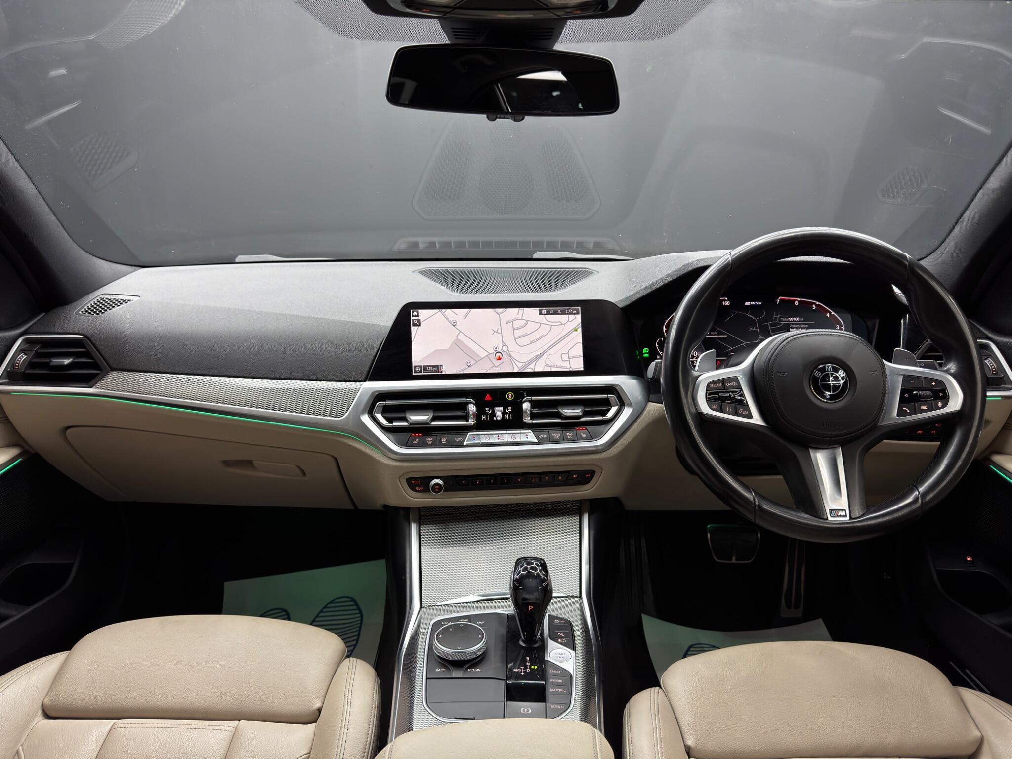 BMW 3 Series - Image 18