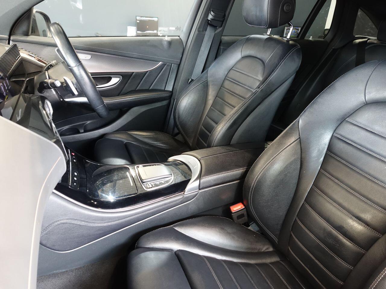Mercedes-benz EQC - Image 12
