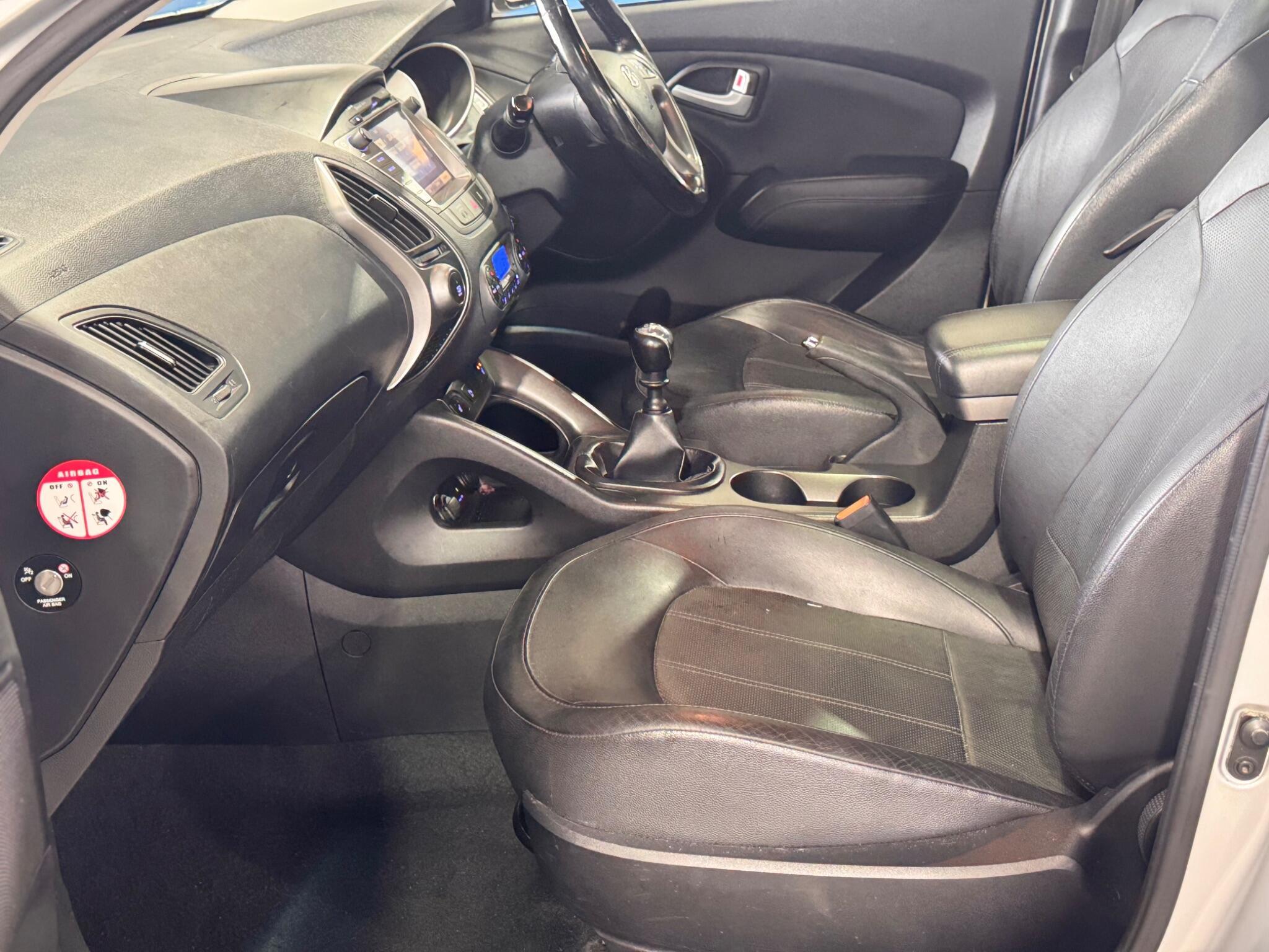 Hyundai ix35 - Image 32