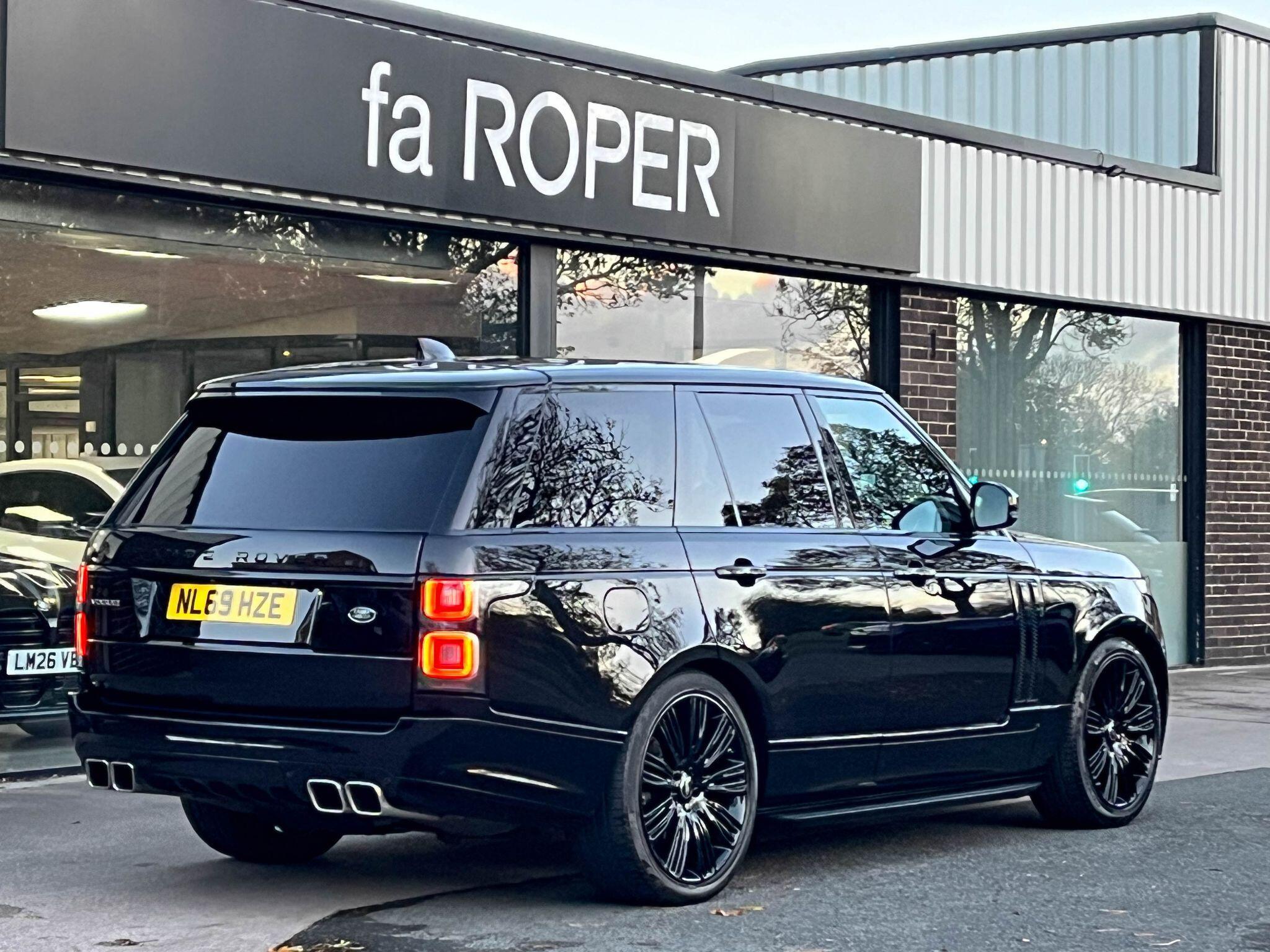 Land Rover Range Rover - Image 18