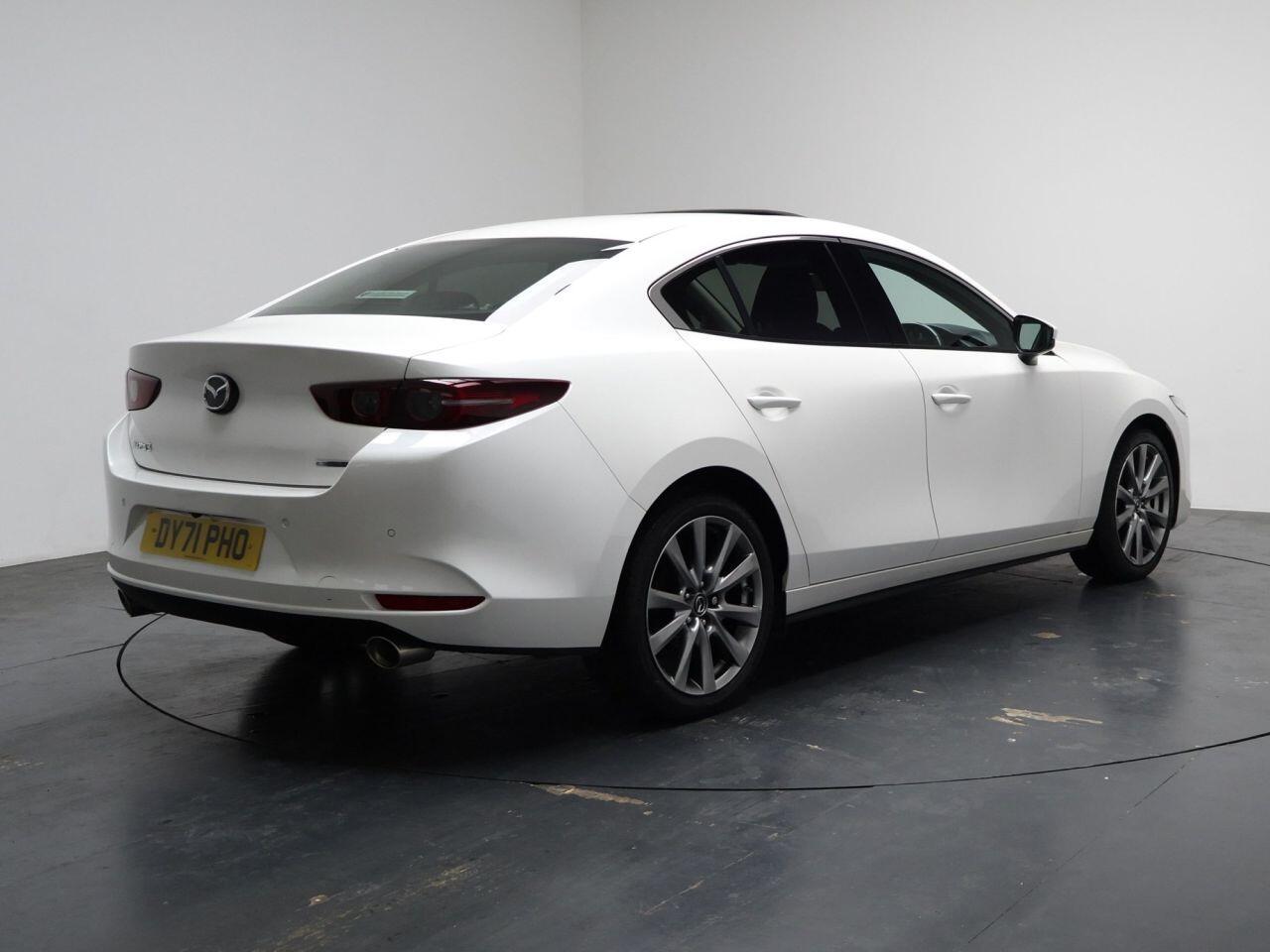 Mazda MAZDA3 - Image 12