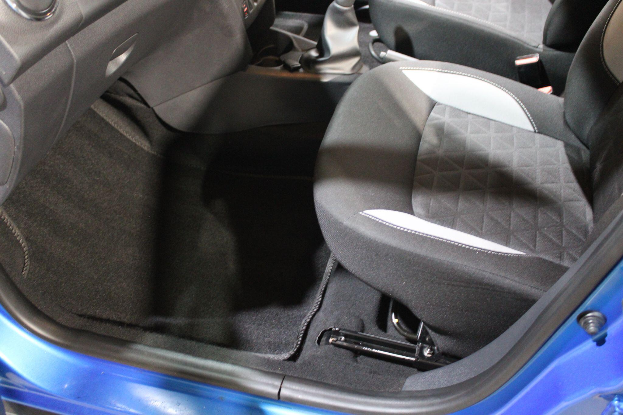 Dacia Sandero Stepway - Image 24