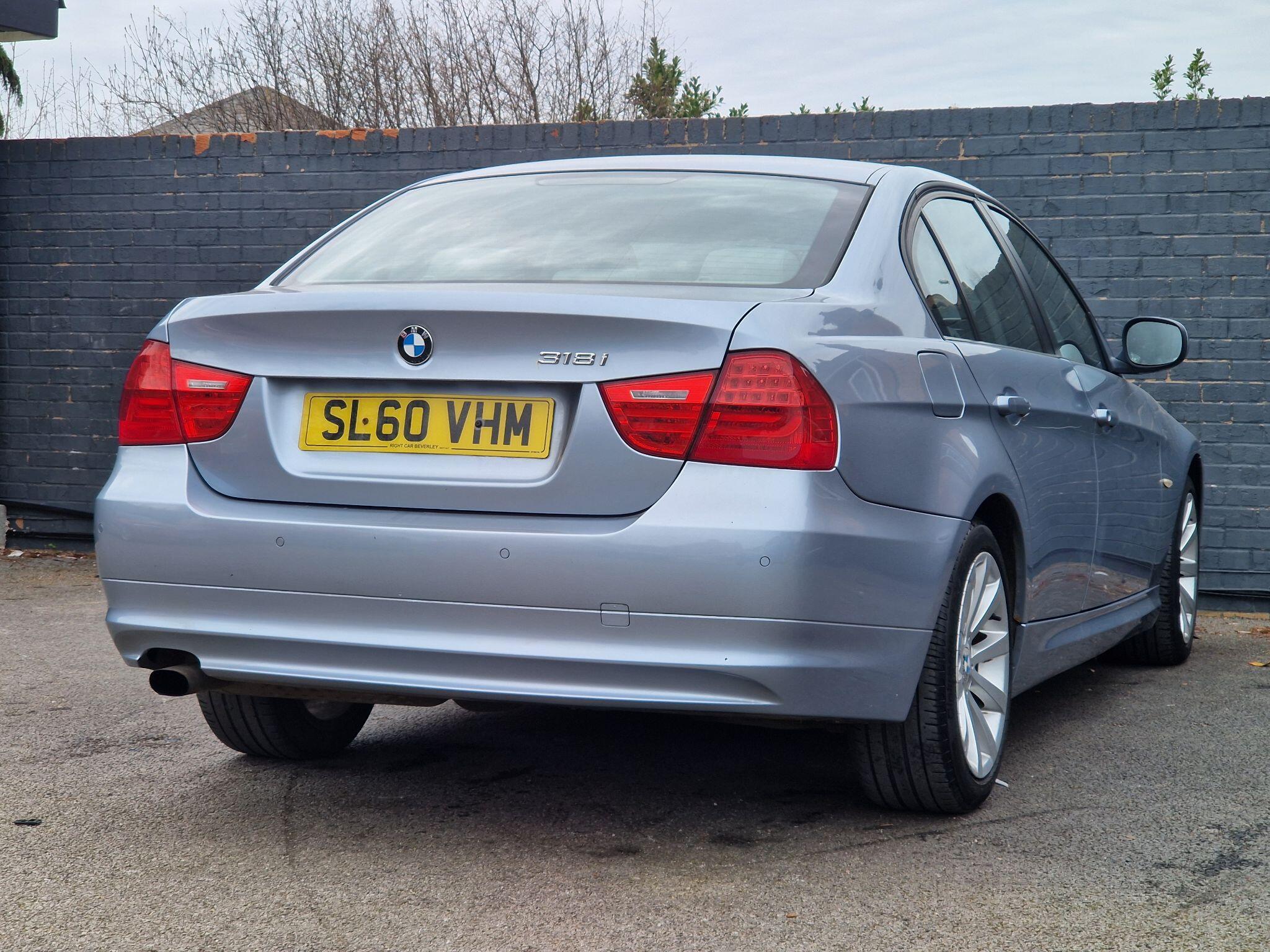 BMW 3 Series - Image 7