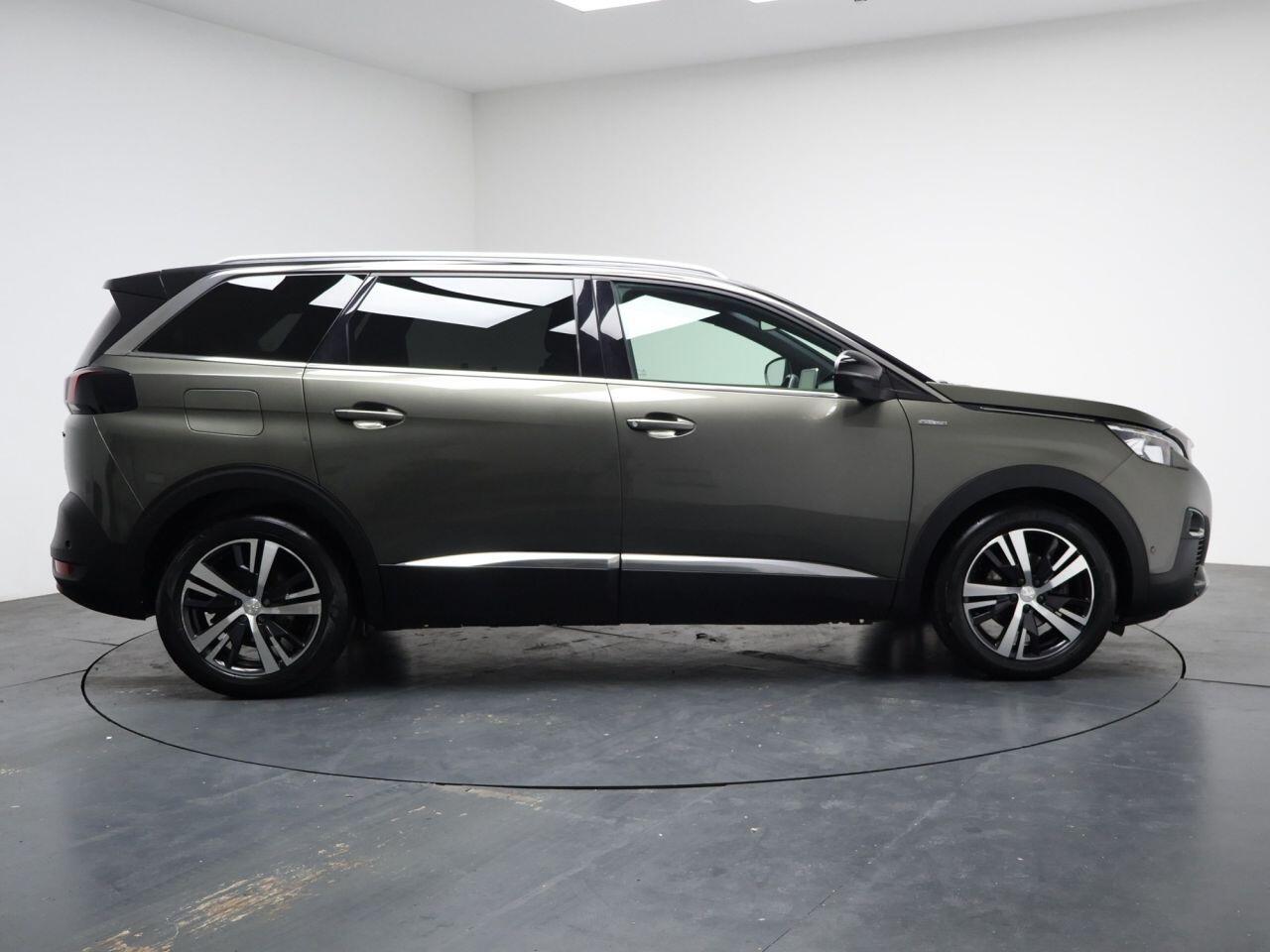 Peugeot 5008 - Image 14