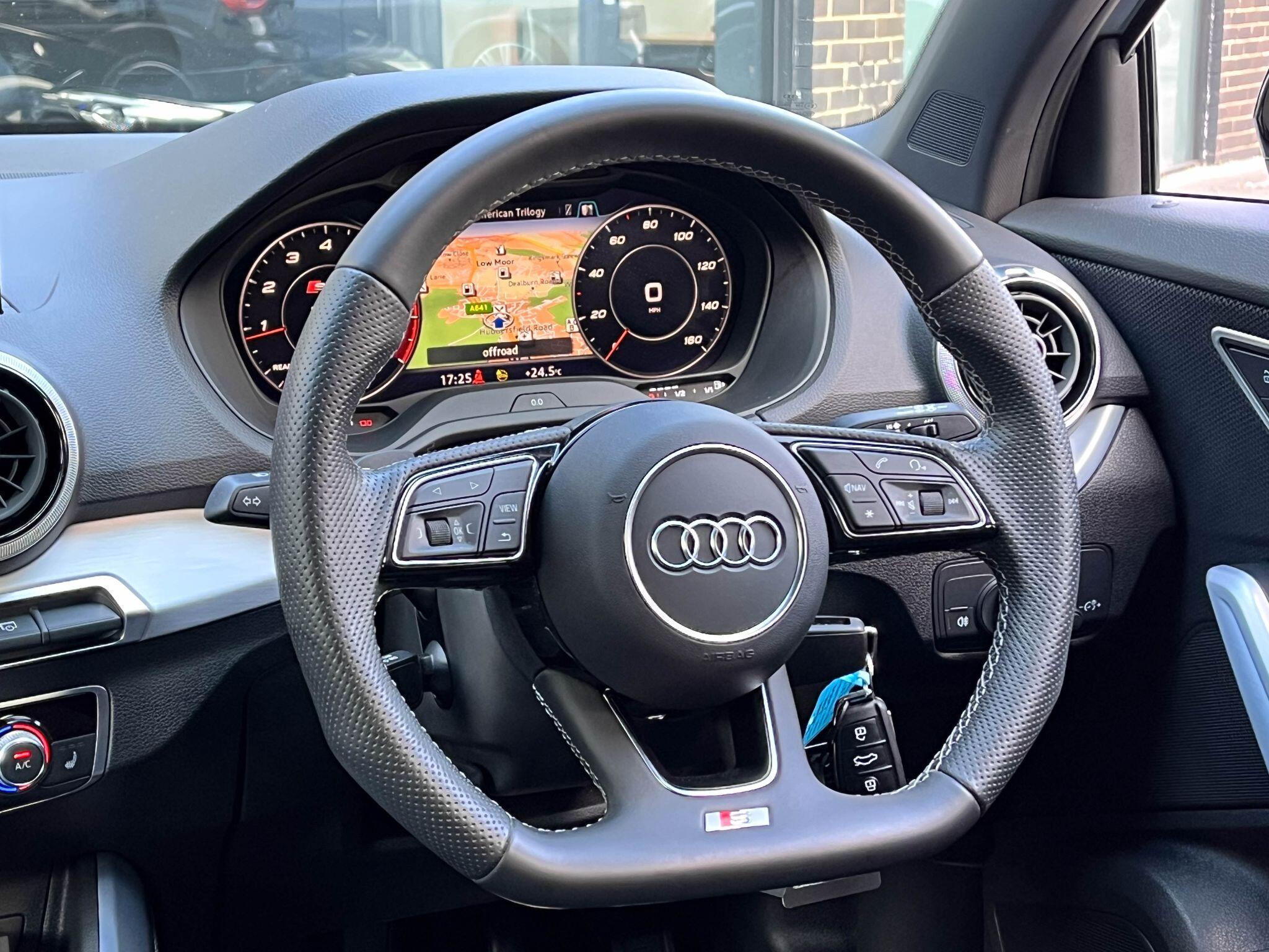 Audi SQ2 - Image 15
