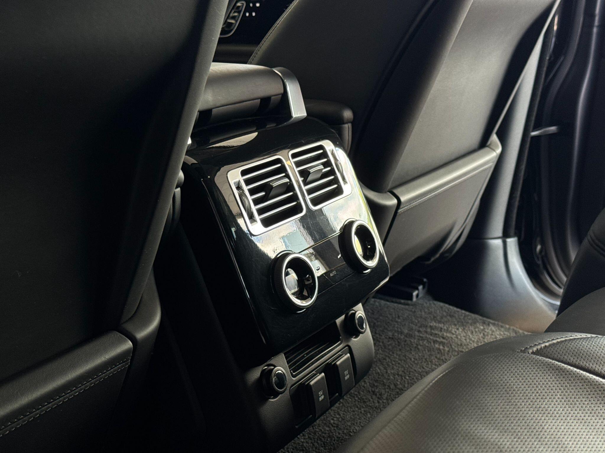 Land Rover Range Rover - Image 27
