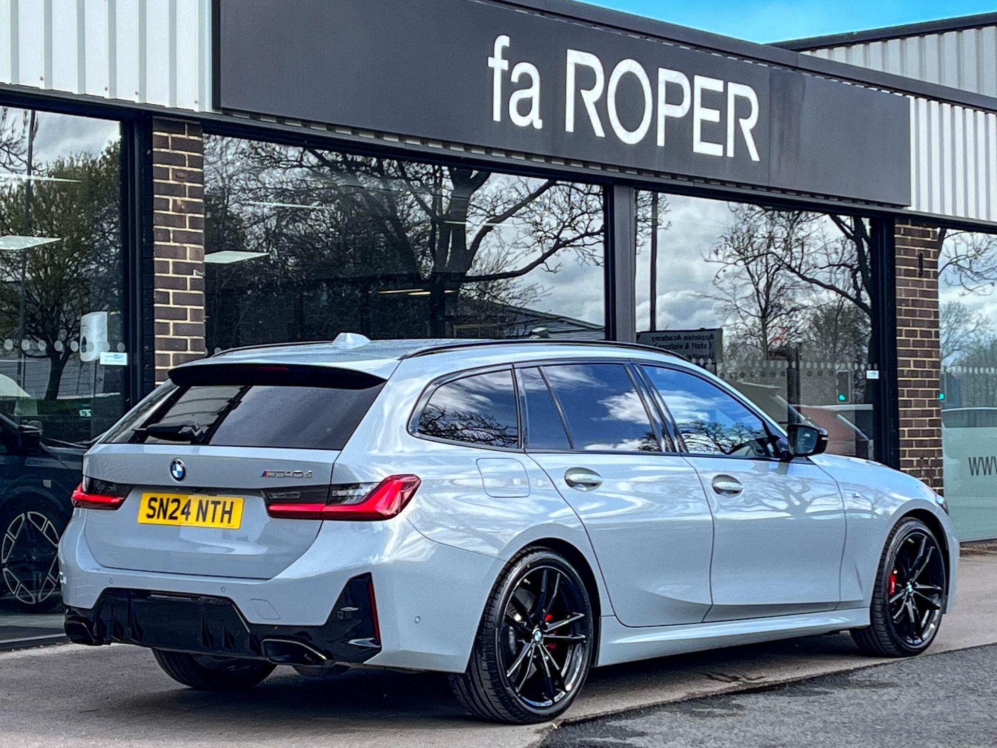 BMW 3 Series - Image 16