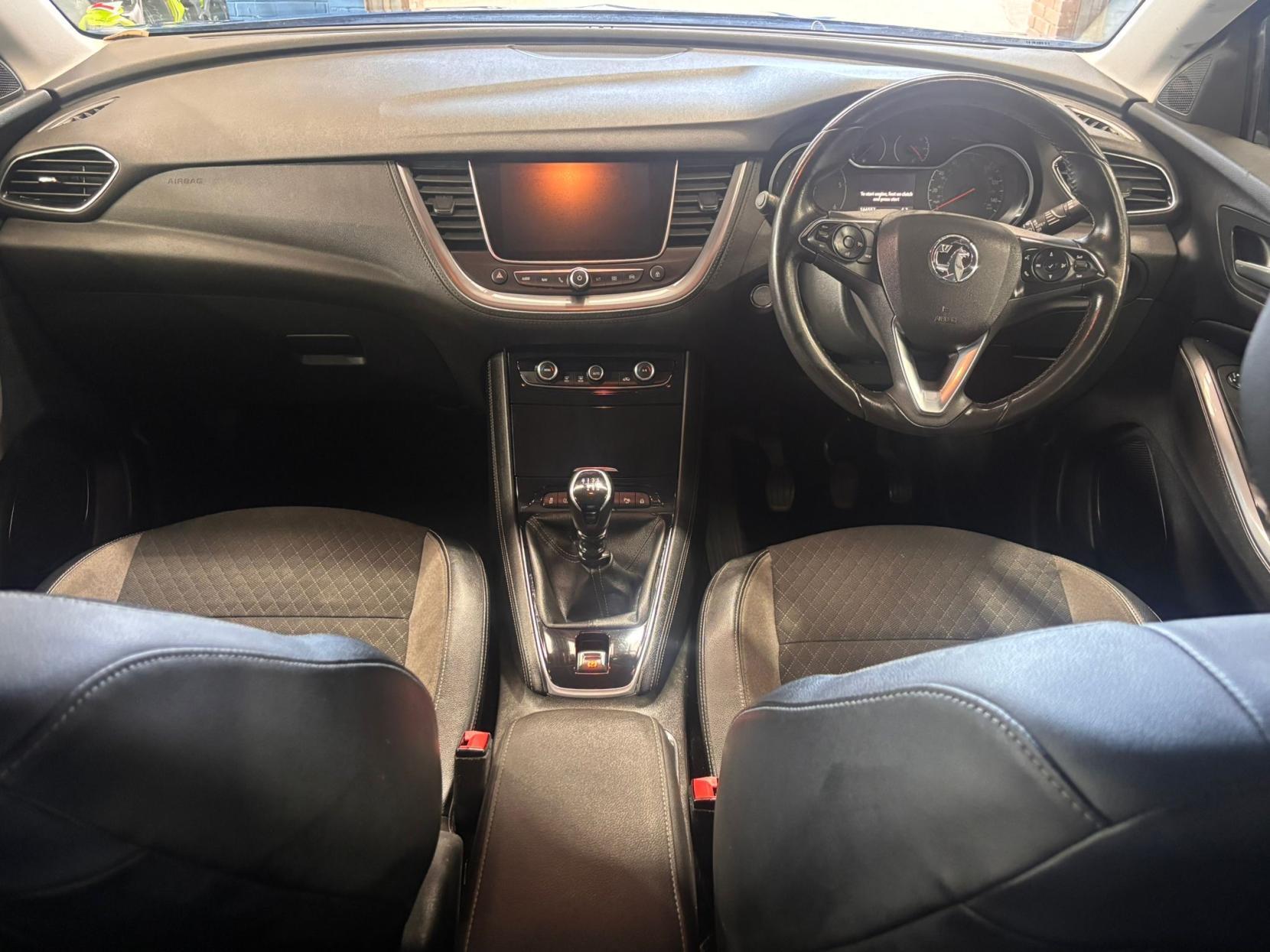 Vauxhall Grandland X - Image 16