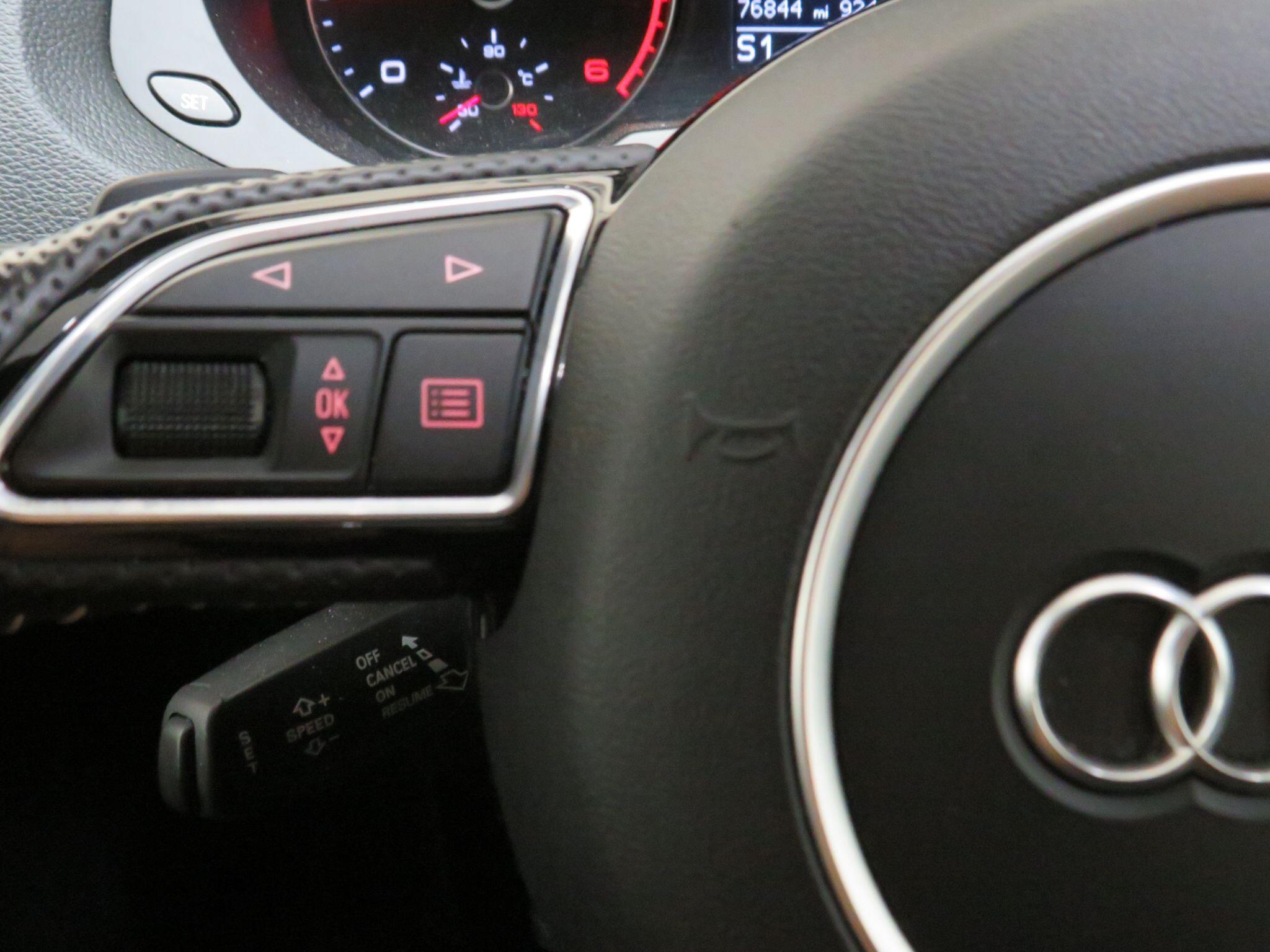 Audi Q3 - Image 16