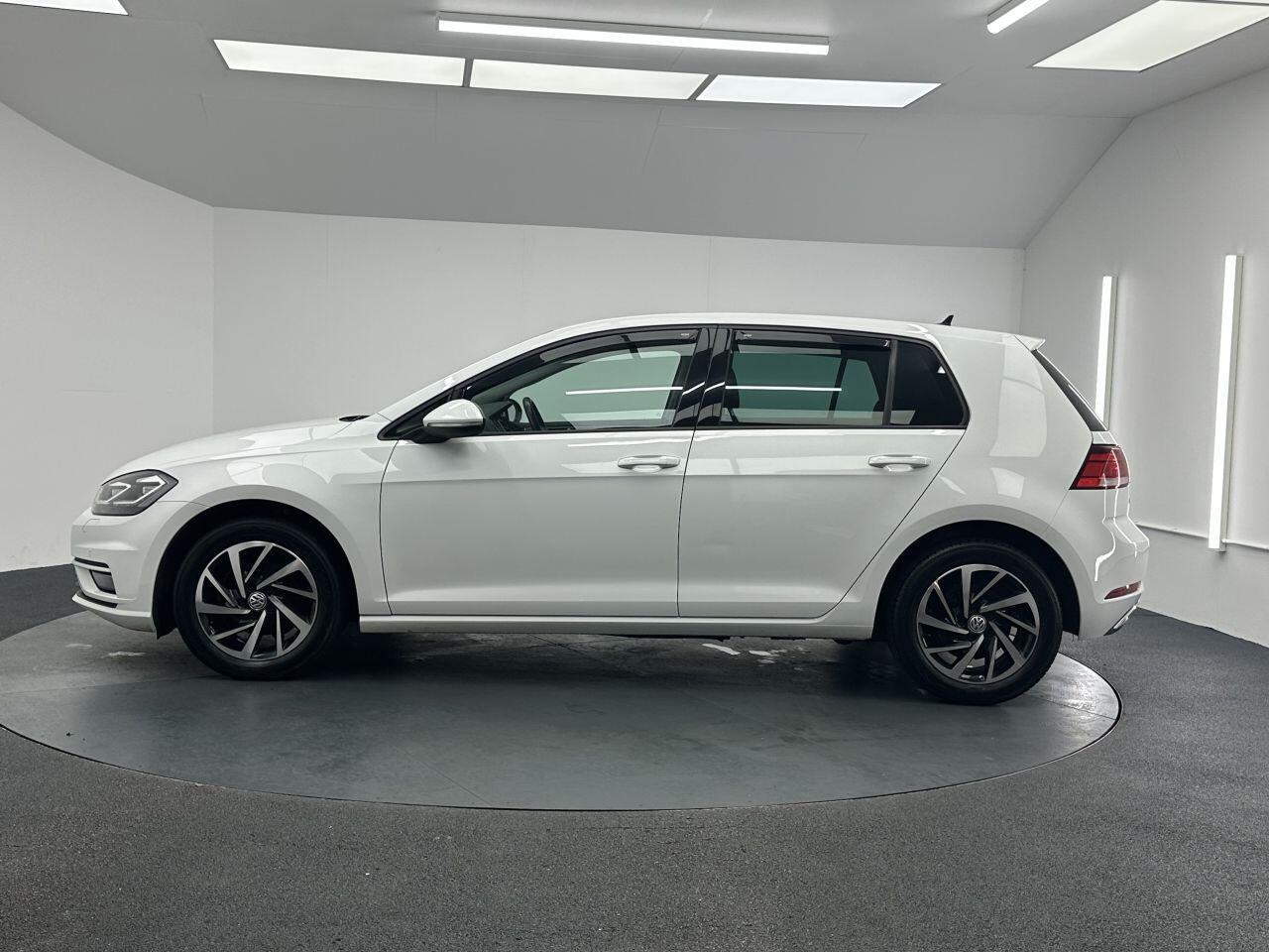 Volkswagen Golf - Image 7