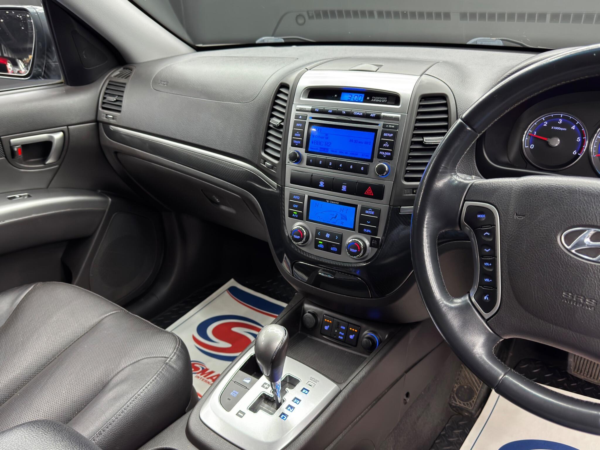 Hyundai Santa Fe - Image 23