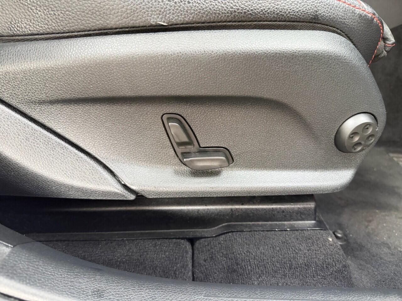 Mercedes-benz GLC - Image 17